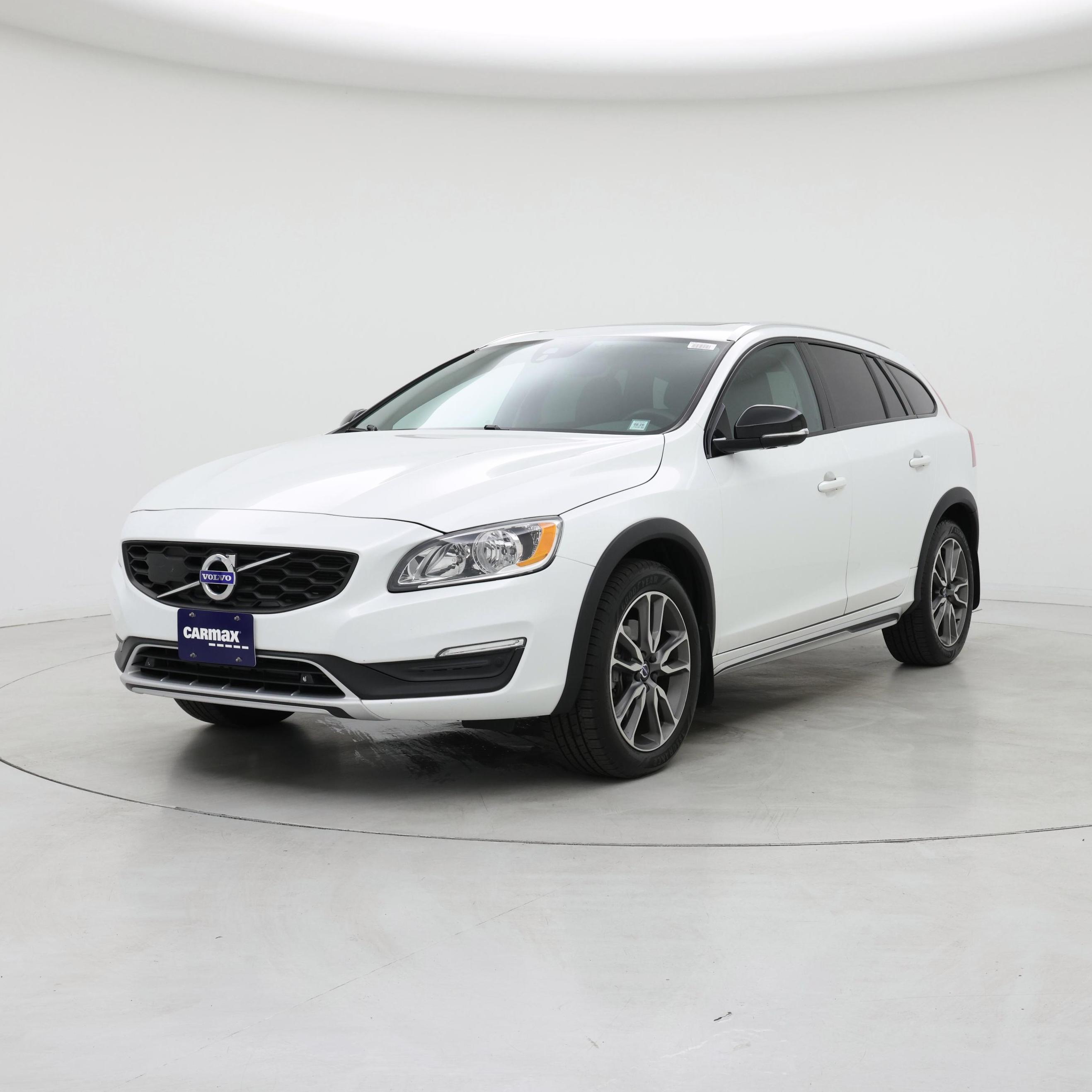 Thumbnail: 2017 Volvo S60 - 4