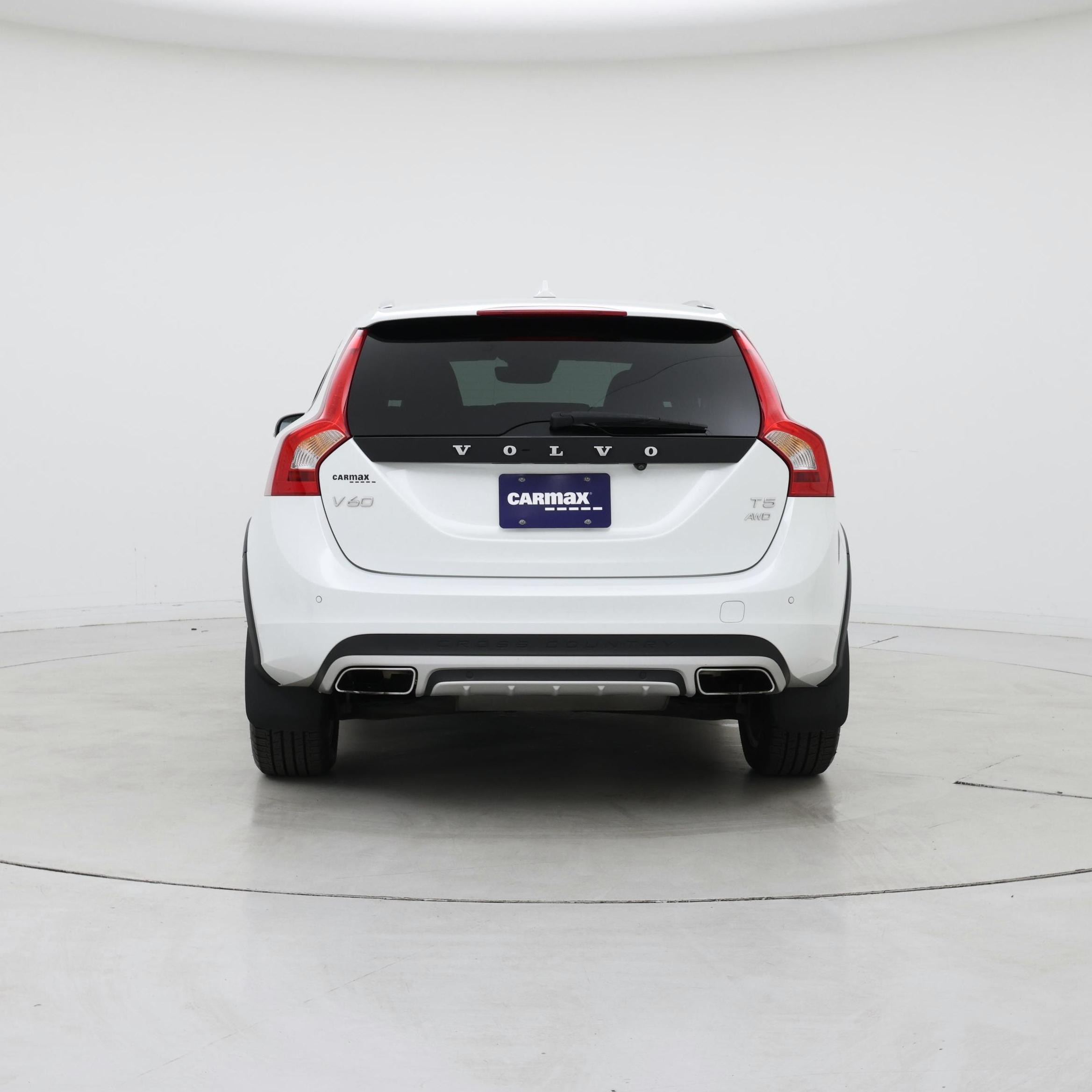 Thumbnail: 2017 Volvo S60 - 6
