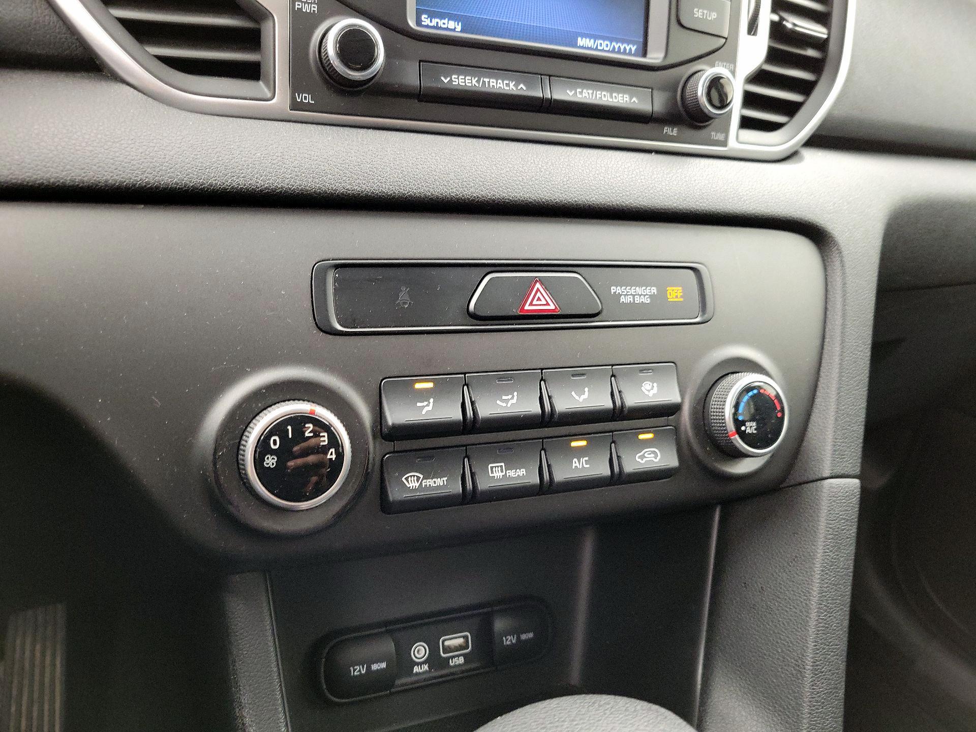 Thumbnail: 2019 Kia Sportage - 16