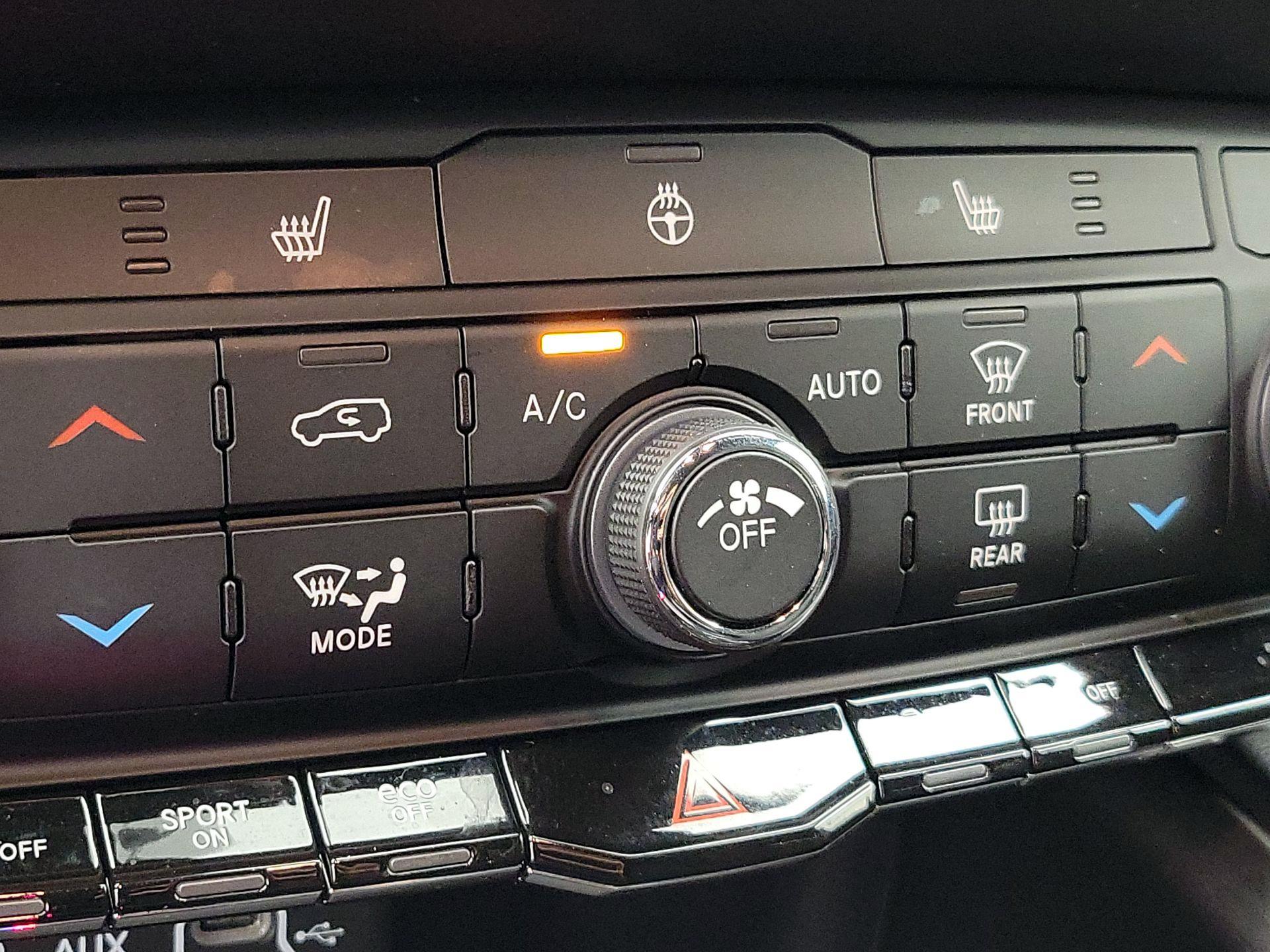 Thumbnail: 2021 Dodge Durango - 16