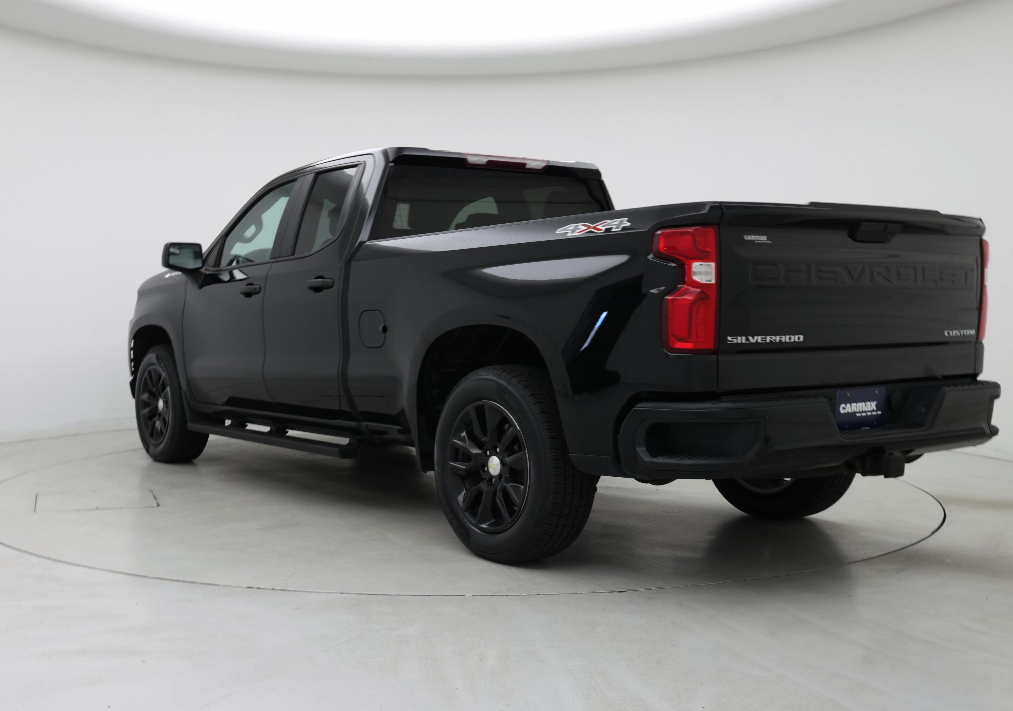Thumbnail: 2020 Chevrolet Silverado 1500 - 2
