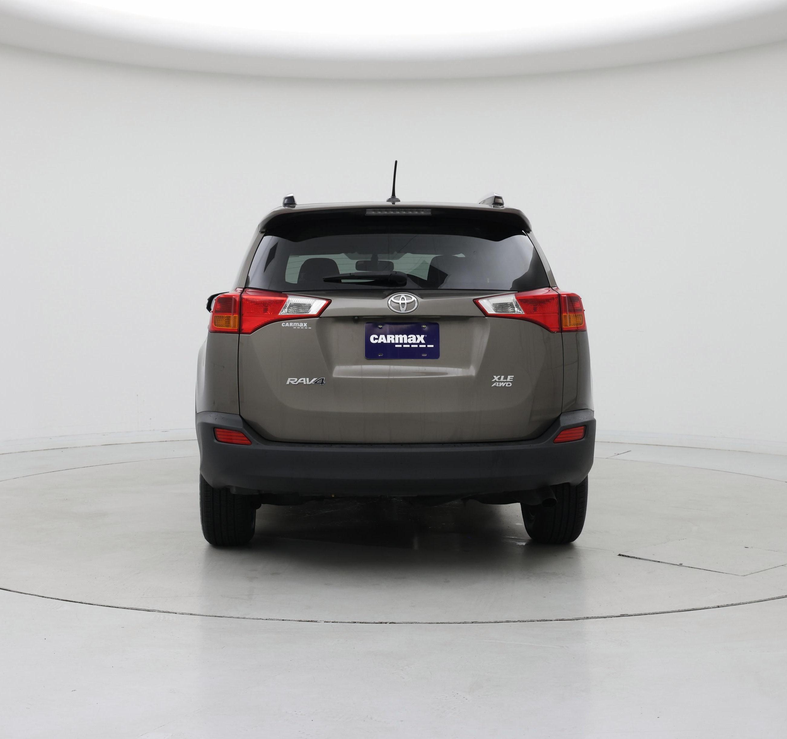 Thumbnail: 2015 Toyota RAV4 - 6