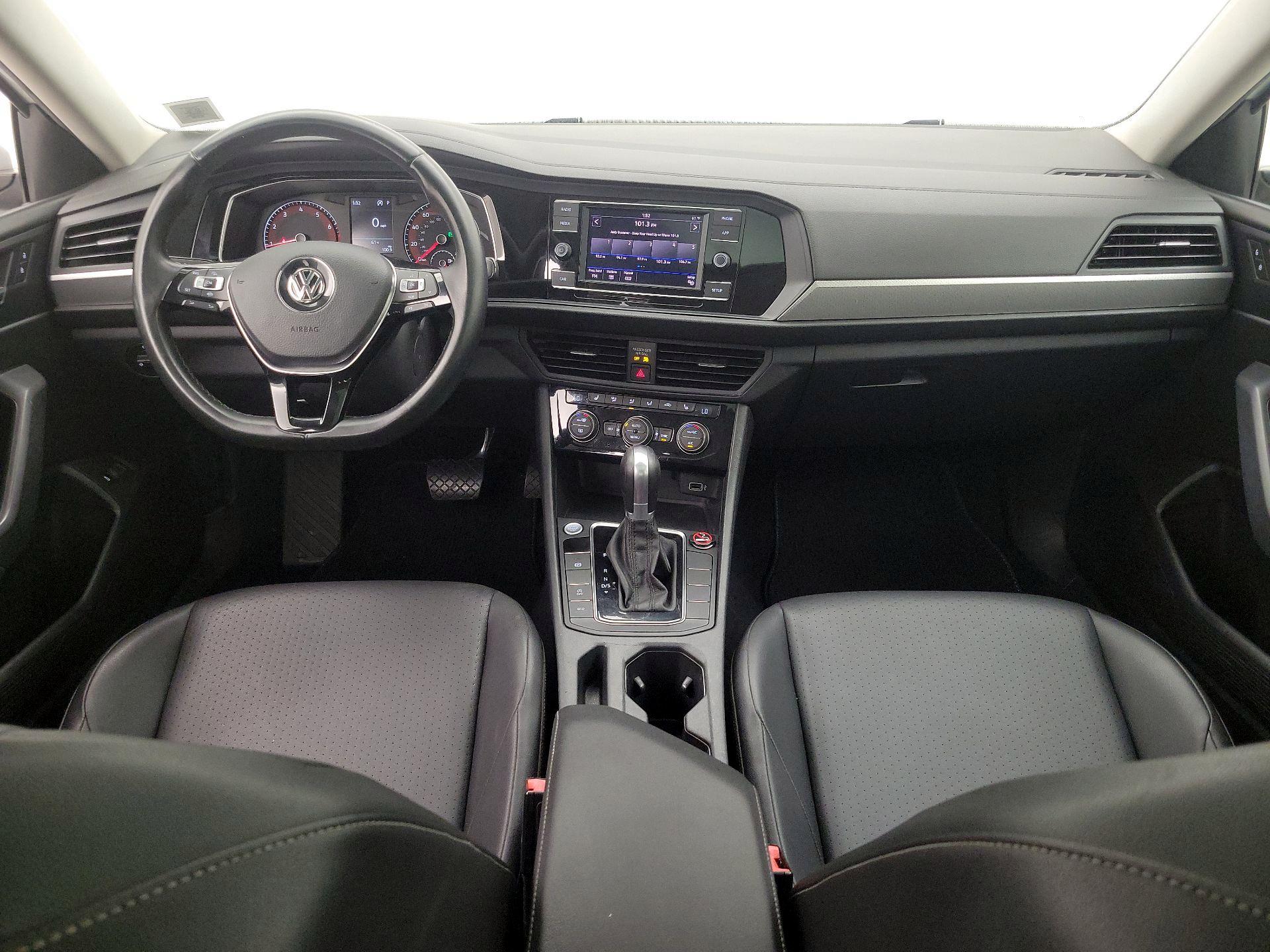 Thumbnail: 2019 Volkswagen Jetta - 9