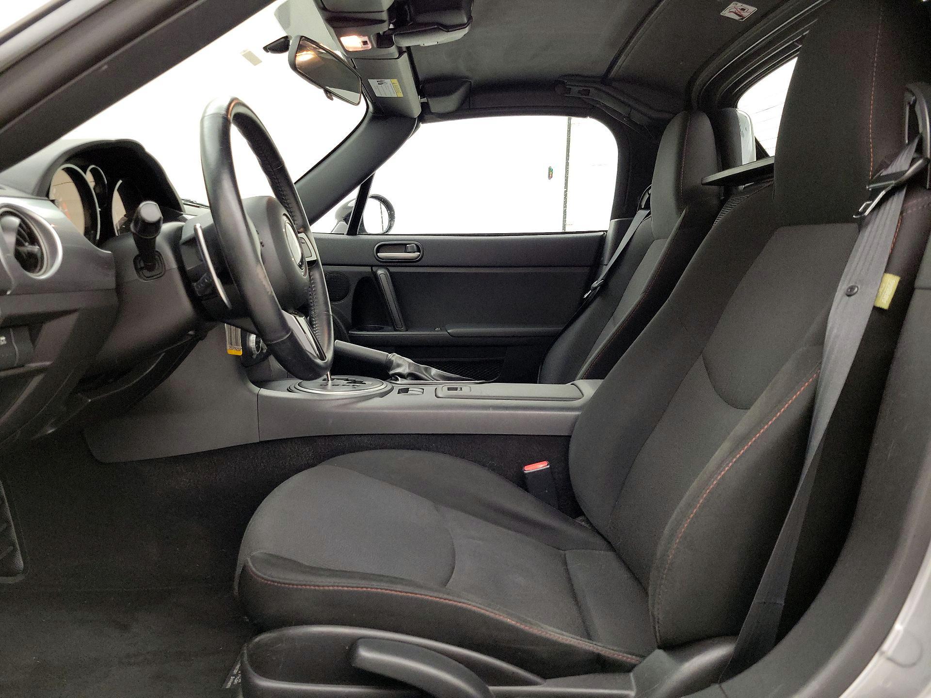 Thumbnail: 2015 Mazda MX-5 Miata - 11
