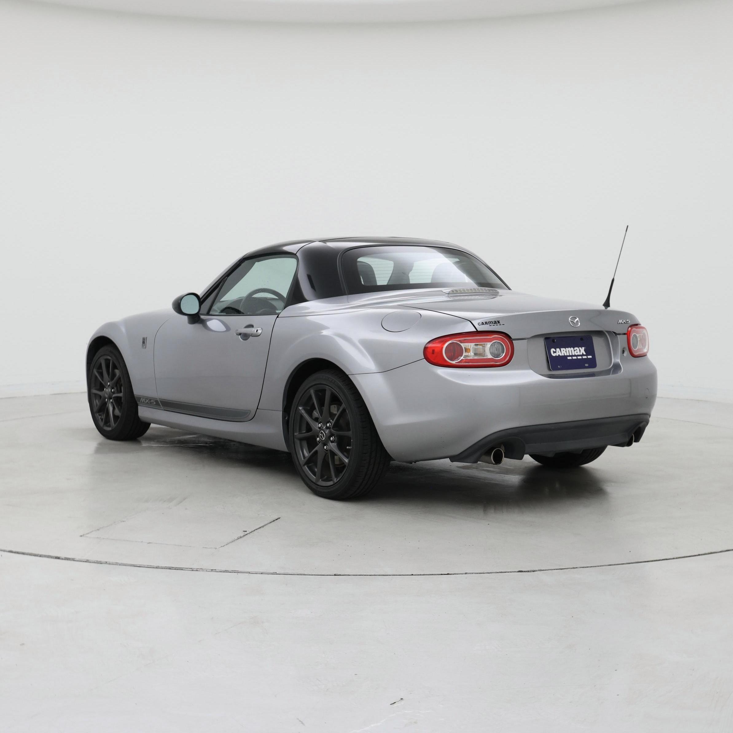Thumbnail: 2015 Mazda MX-5 Miata - 2