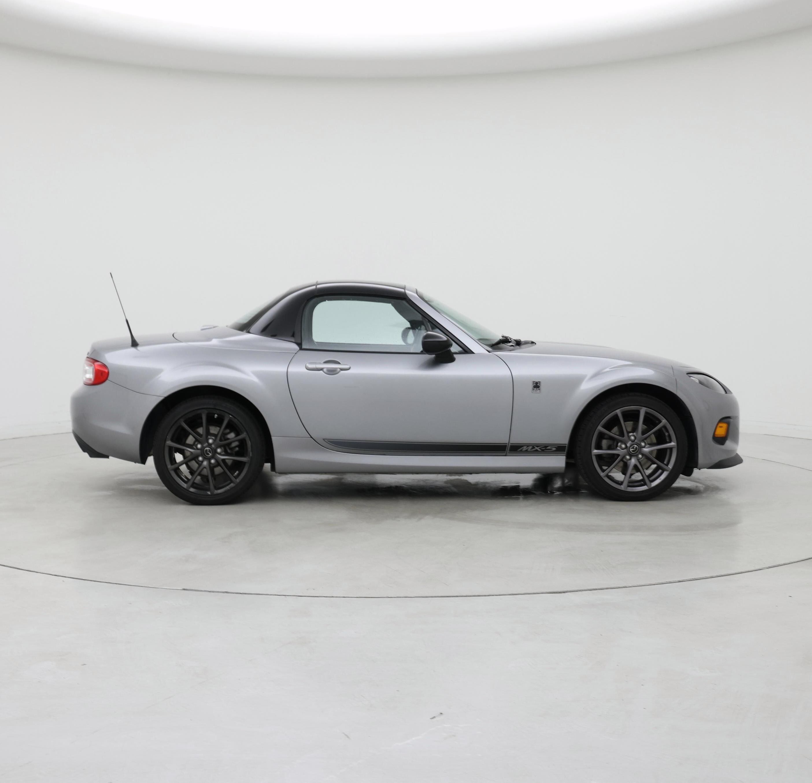 Thumbnail: 2015 Mazda MX-5 Miata - 7