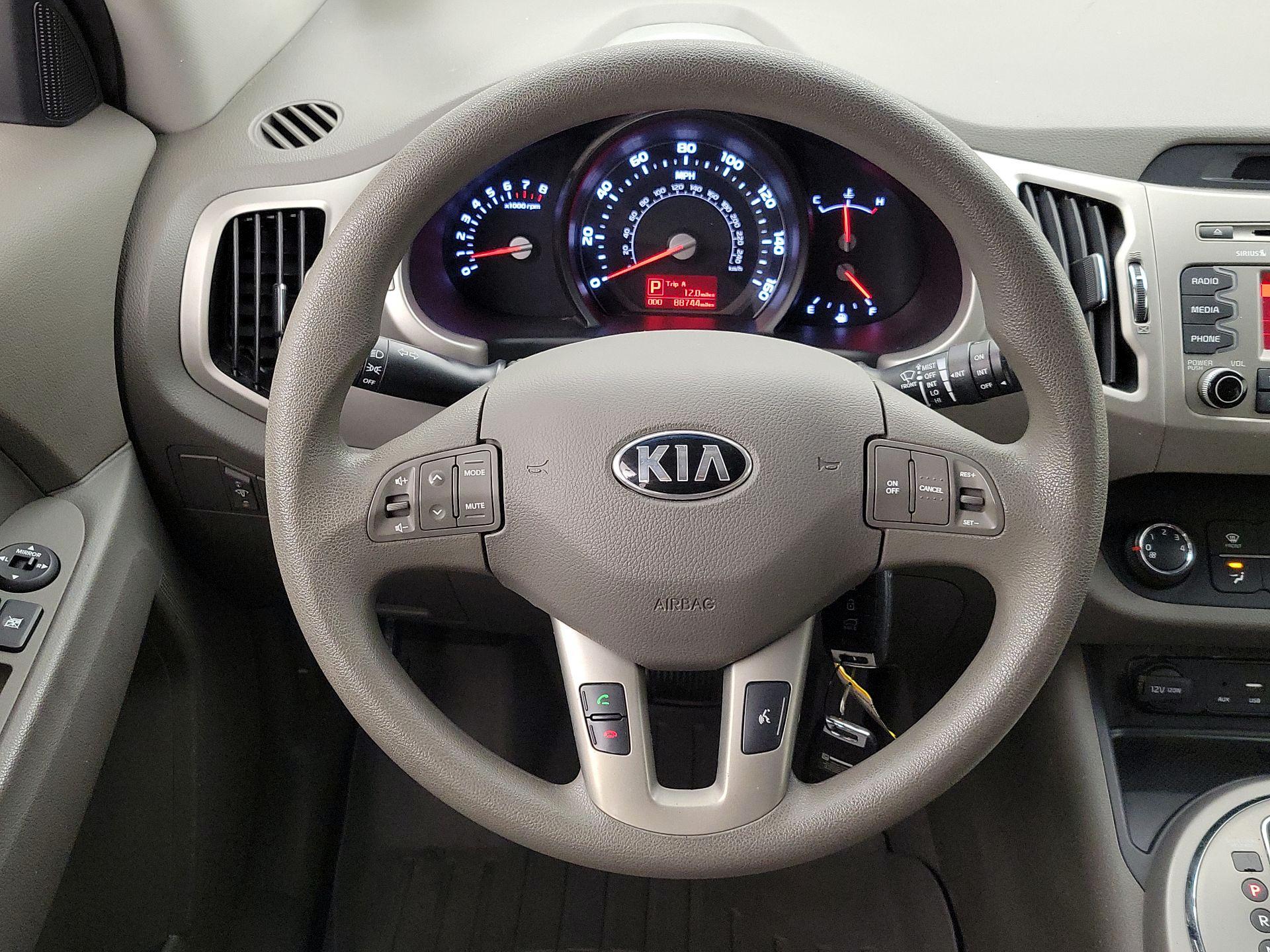 Thumbnail: 2016 Kia Sportage - 10