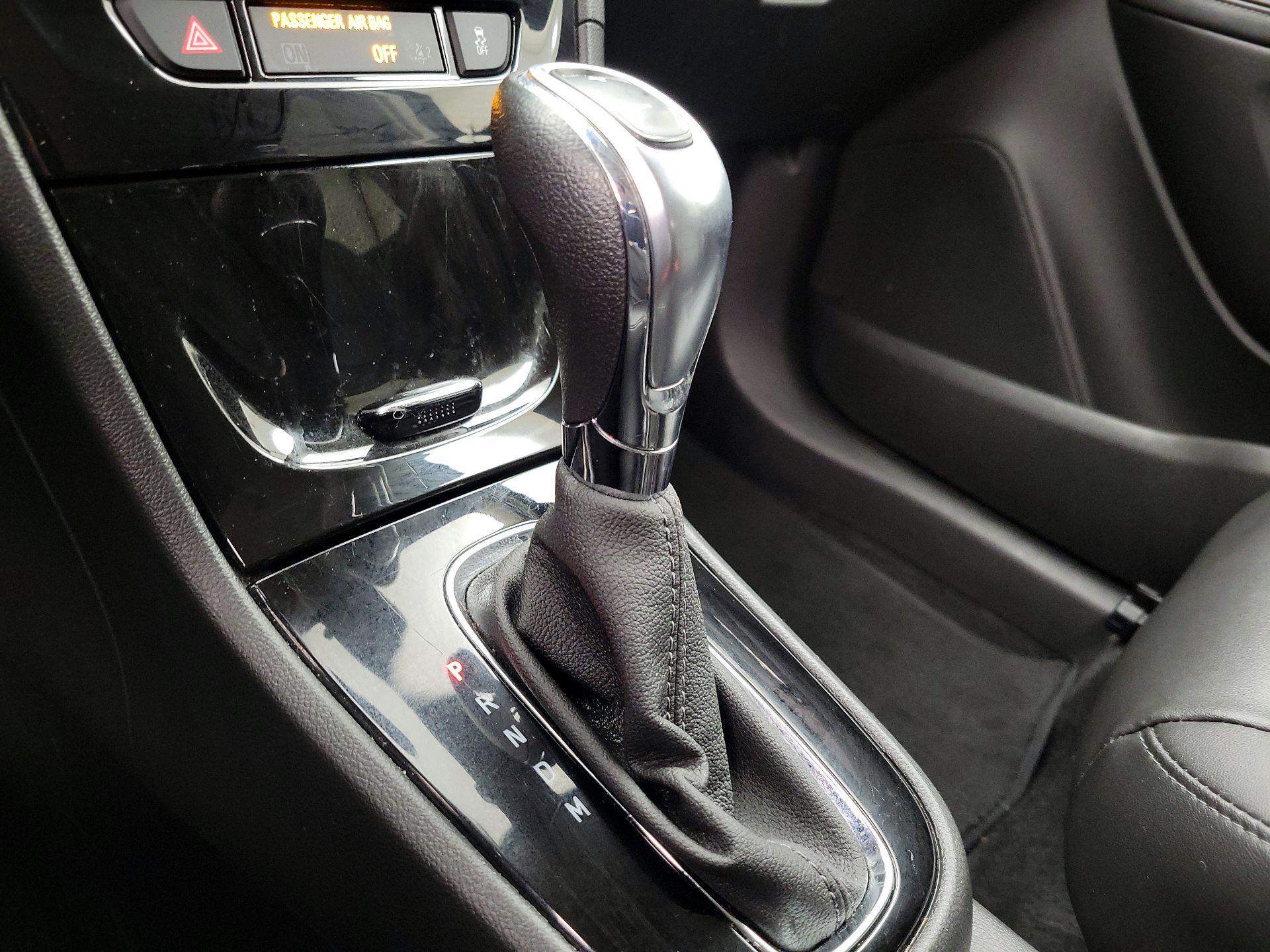 Thumbnail: 2019 Buick Encore - 18