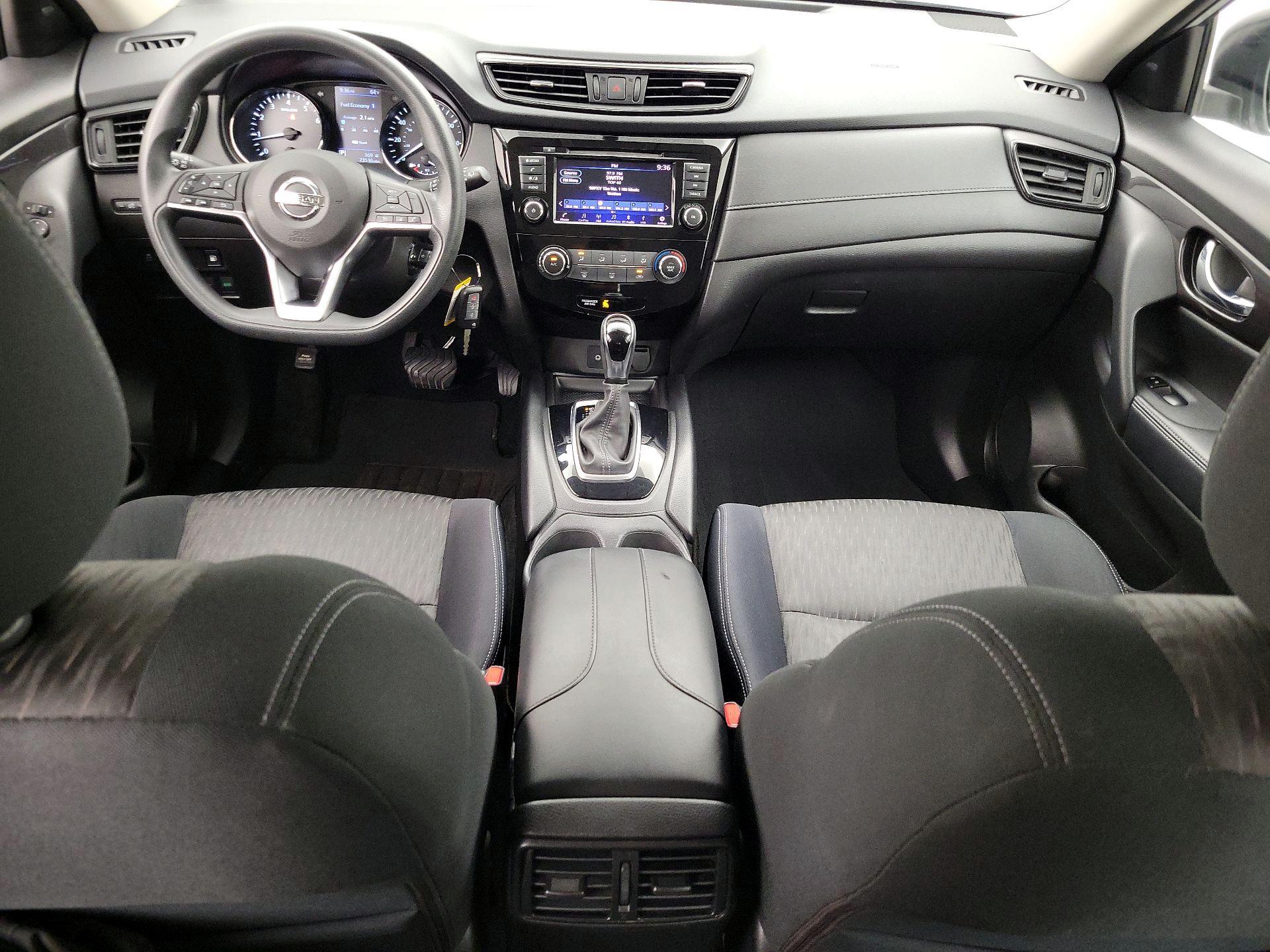 Thumbnail: 2018 Nissan Rogue - 9