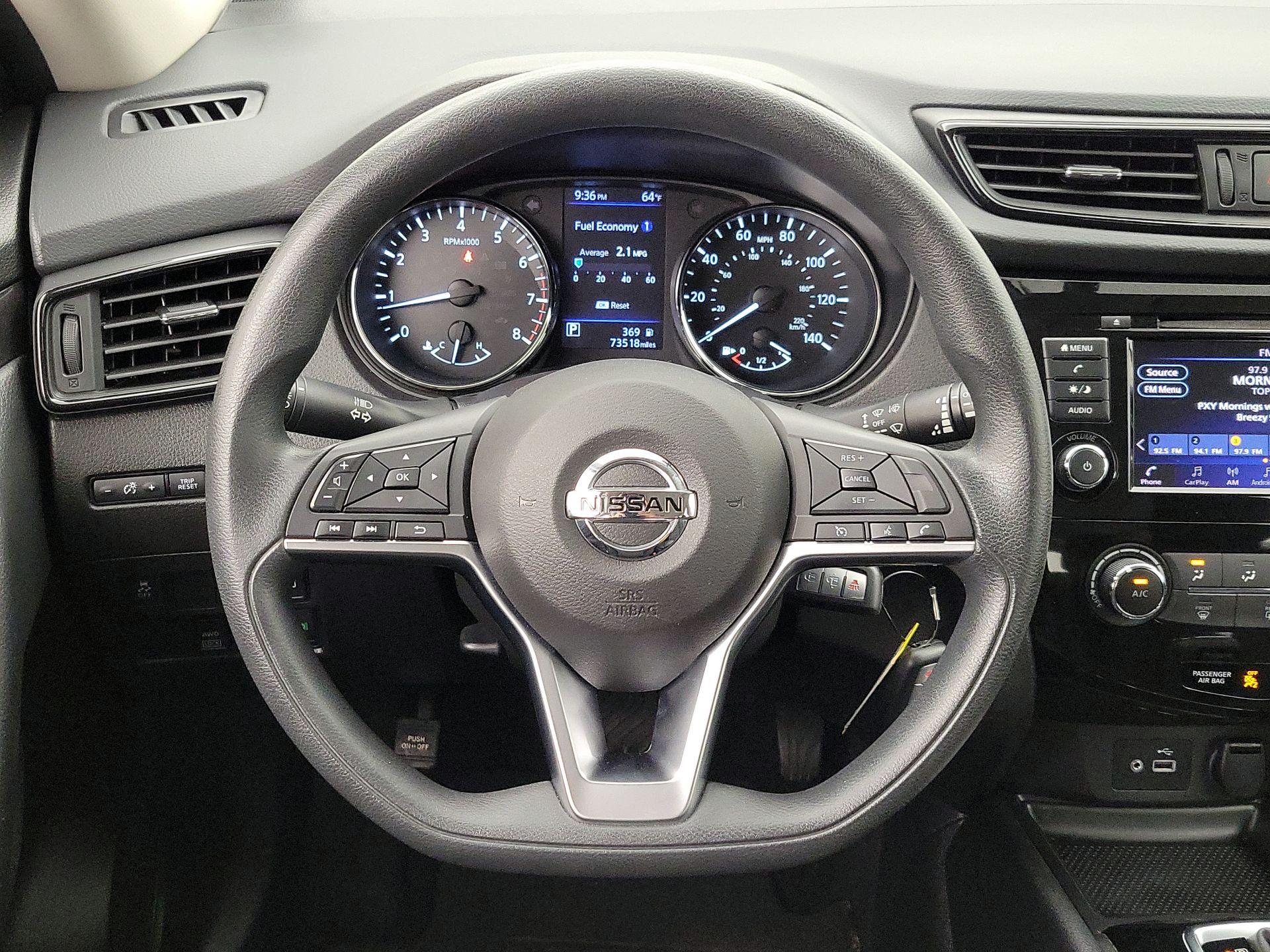 Thumbnail: 2018 Nissan Rogue - 10