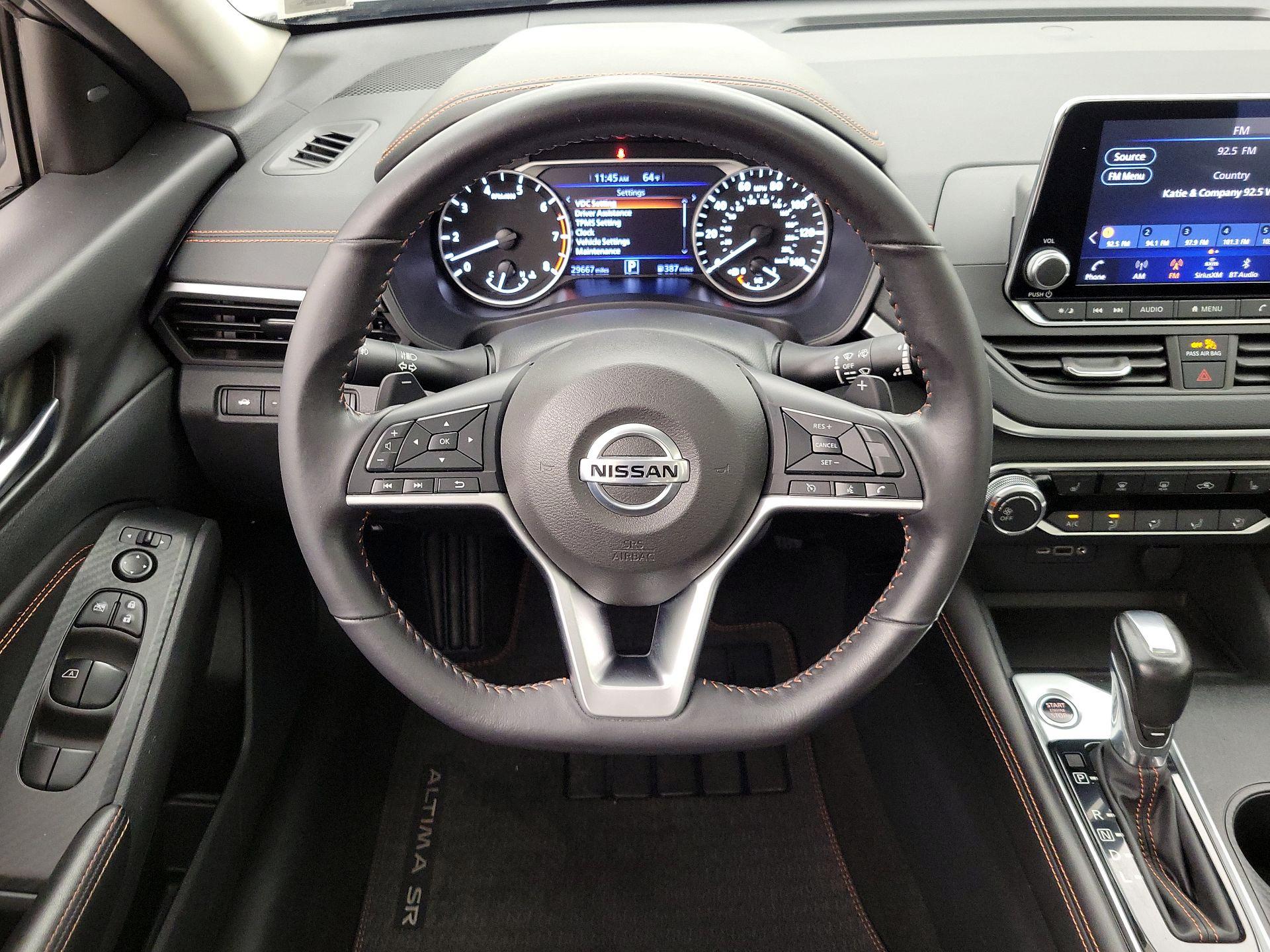 Thumbnail: 2022 Nissan Altima - 10