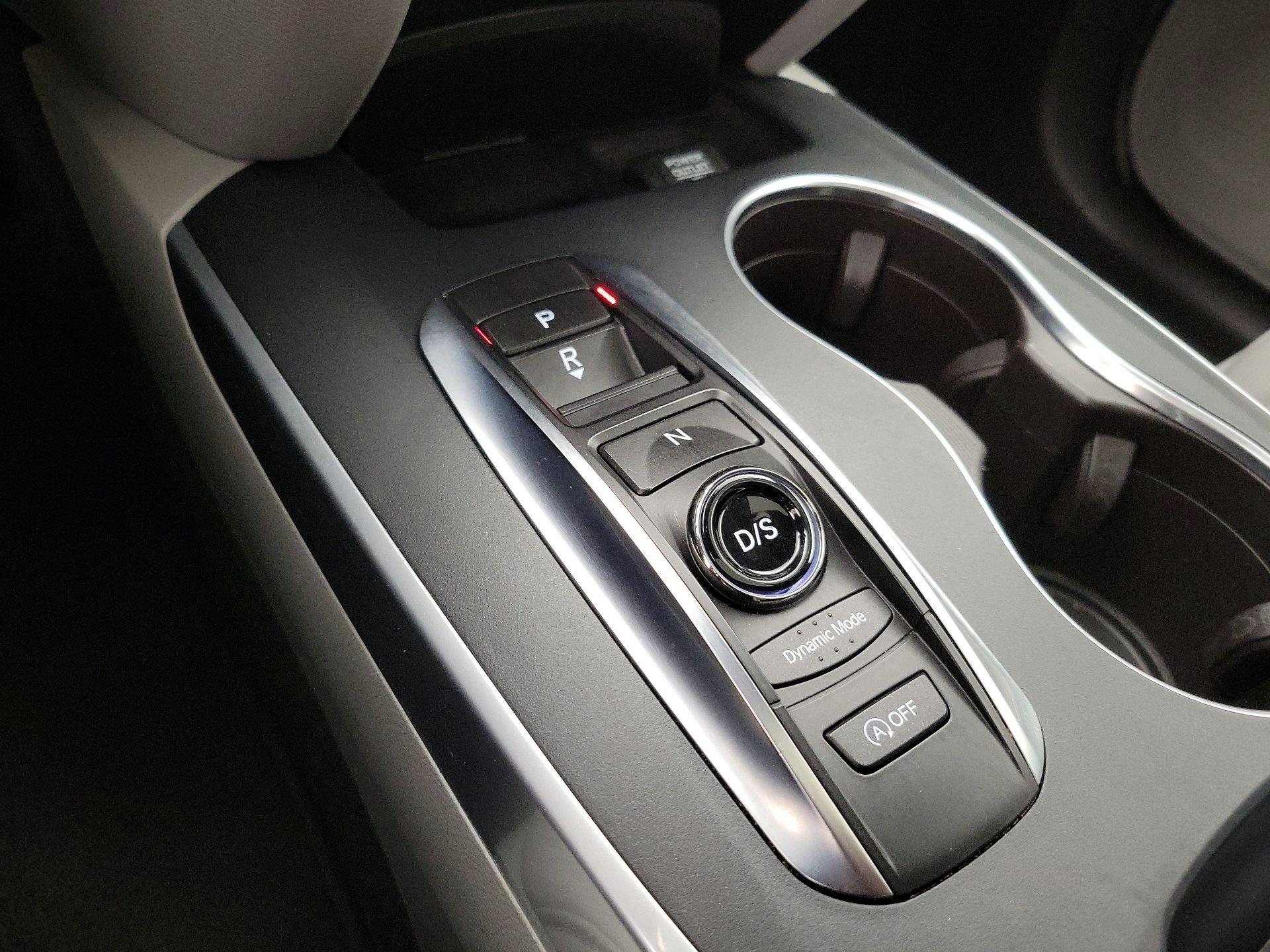 Thumbnail: 2019 Acura MDX - 17