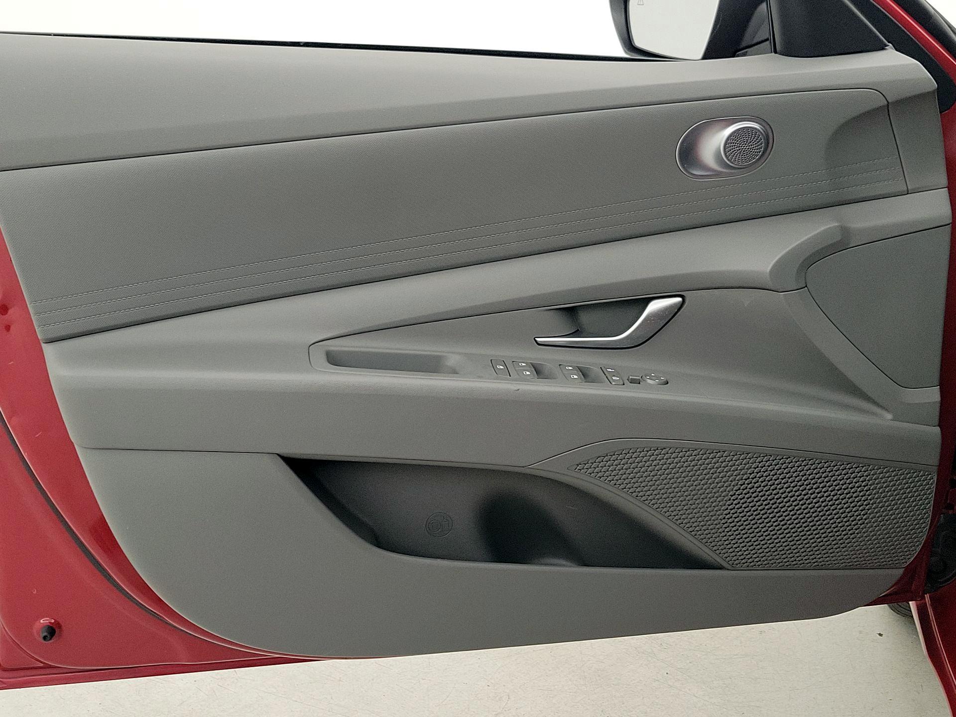 Thumbnail: 2023 Hyundai Elantra - 12
