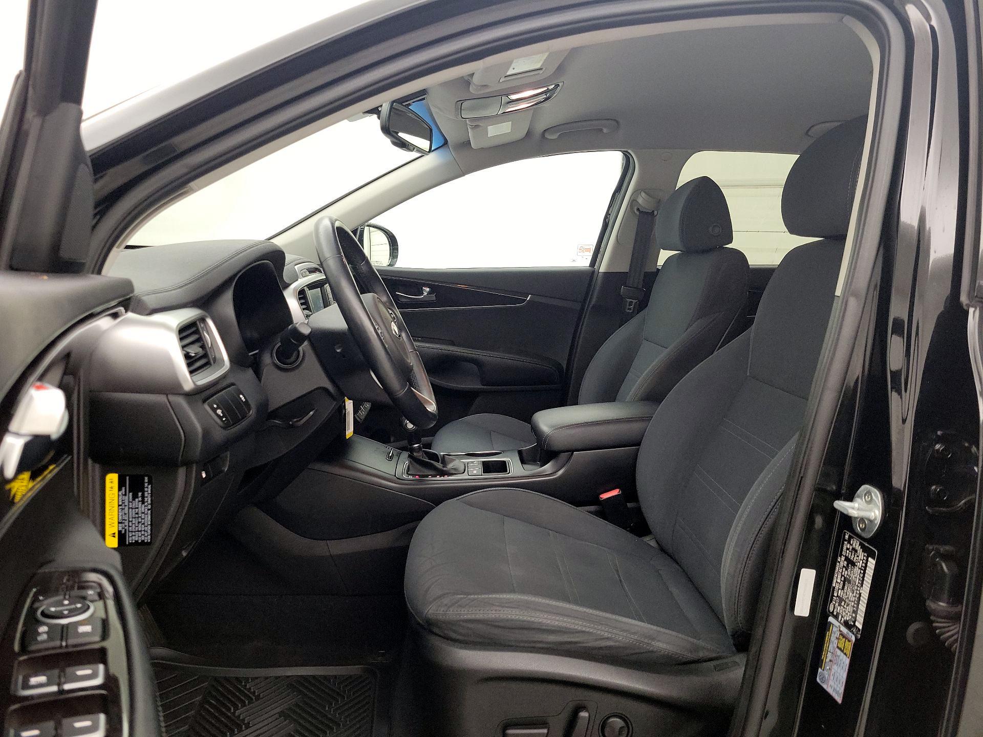 Thumbnail: 2018 Kia Sorento - 11