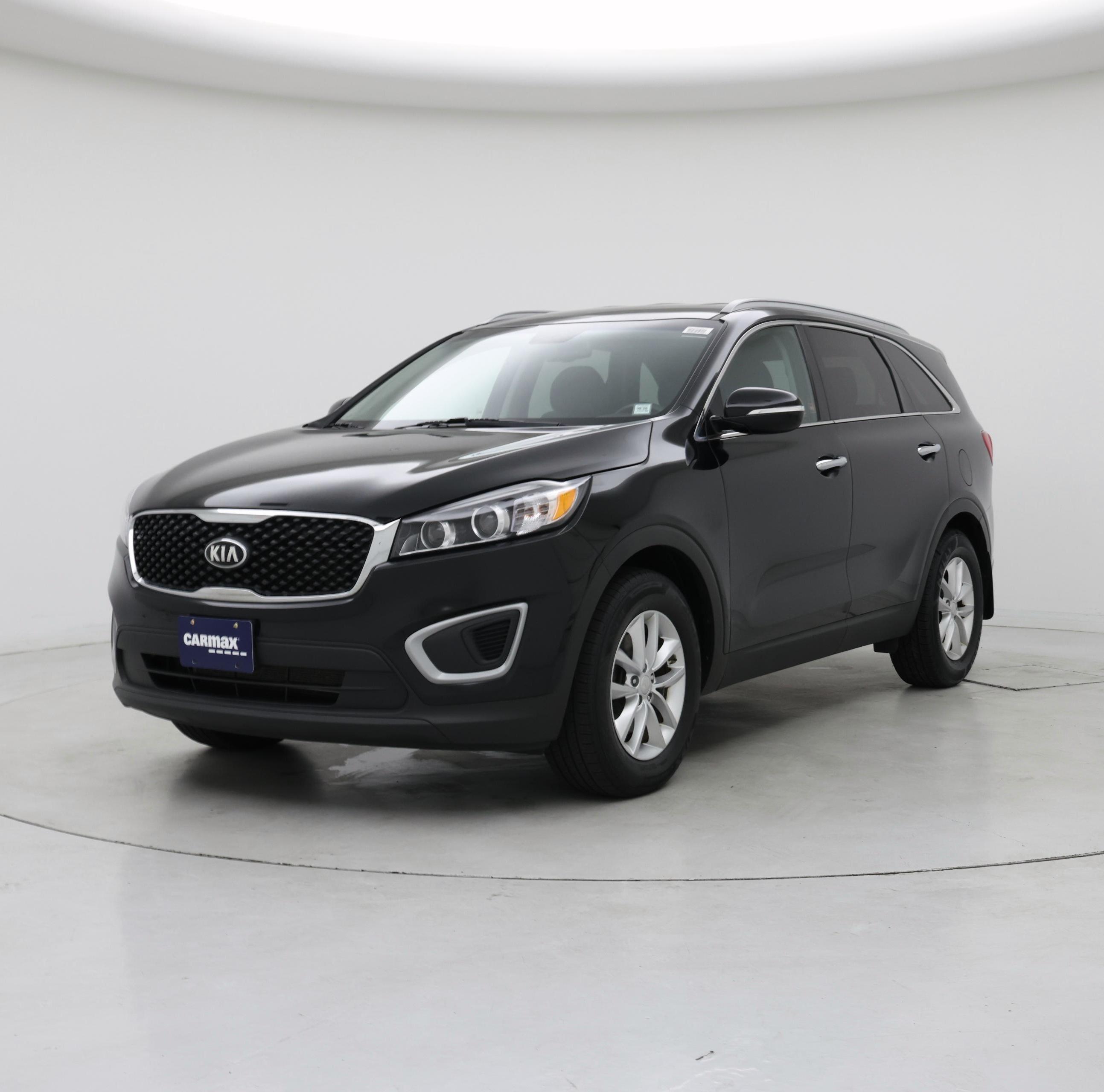 Thumbnail: 2018 Kia Sorento - 4
