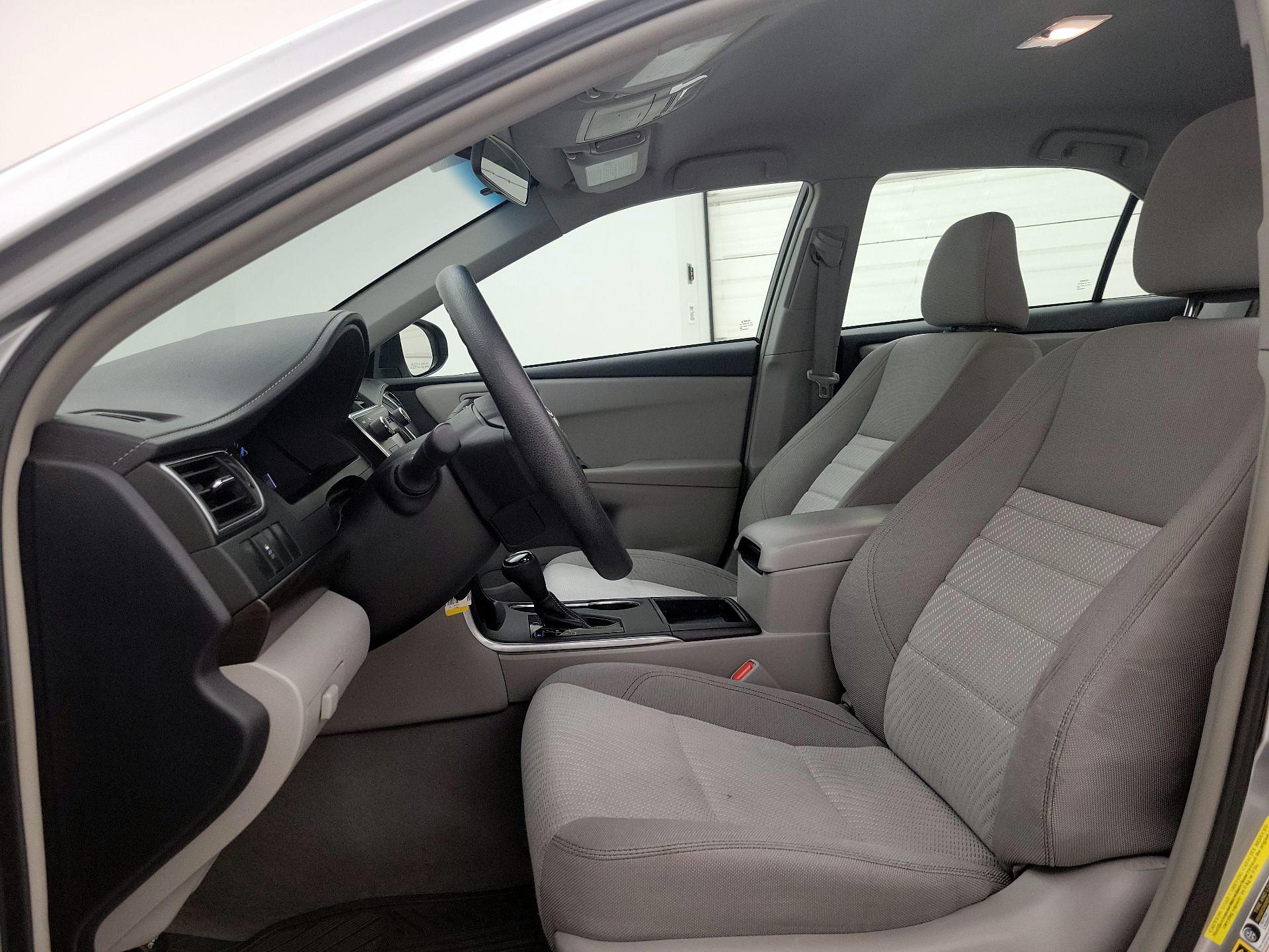 Thumbnail: 2015 Toyota Camry - 11