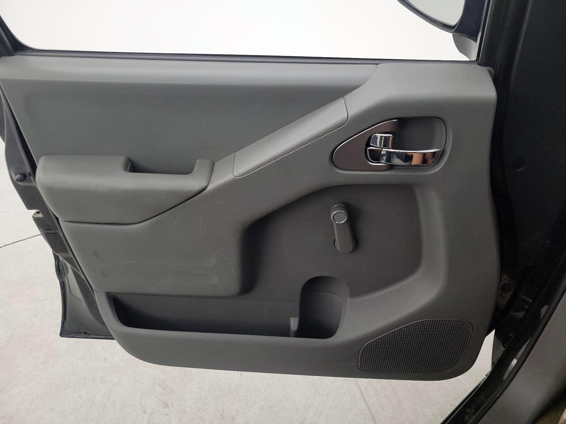 Thumbnail: 2017 Nissan Frontier - 12