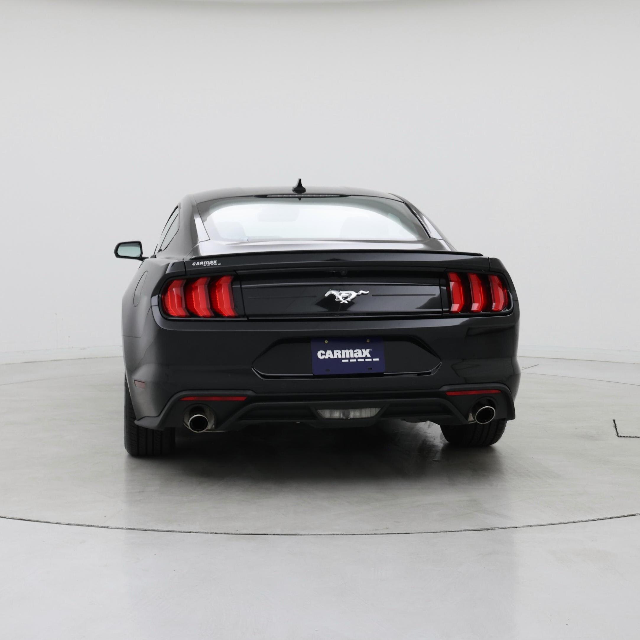 Thumbnail: 2022 Ford Mustang - 6