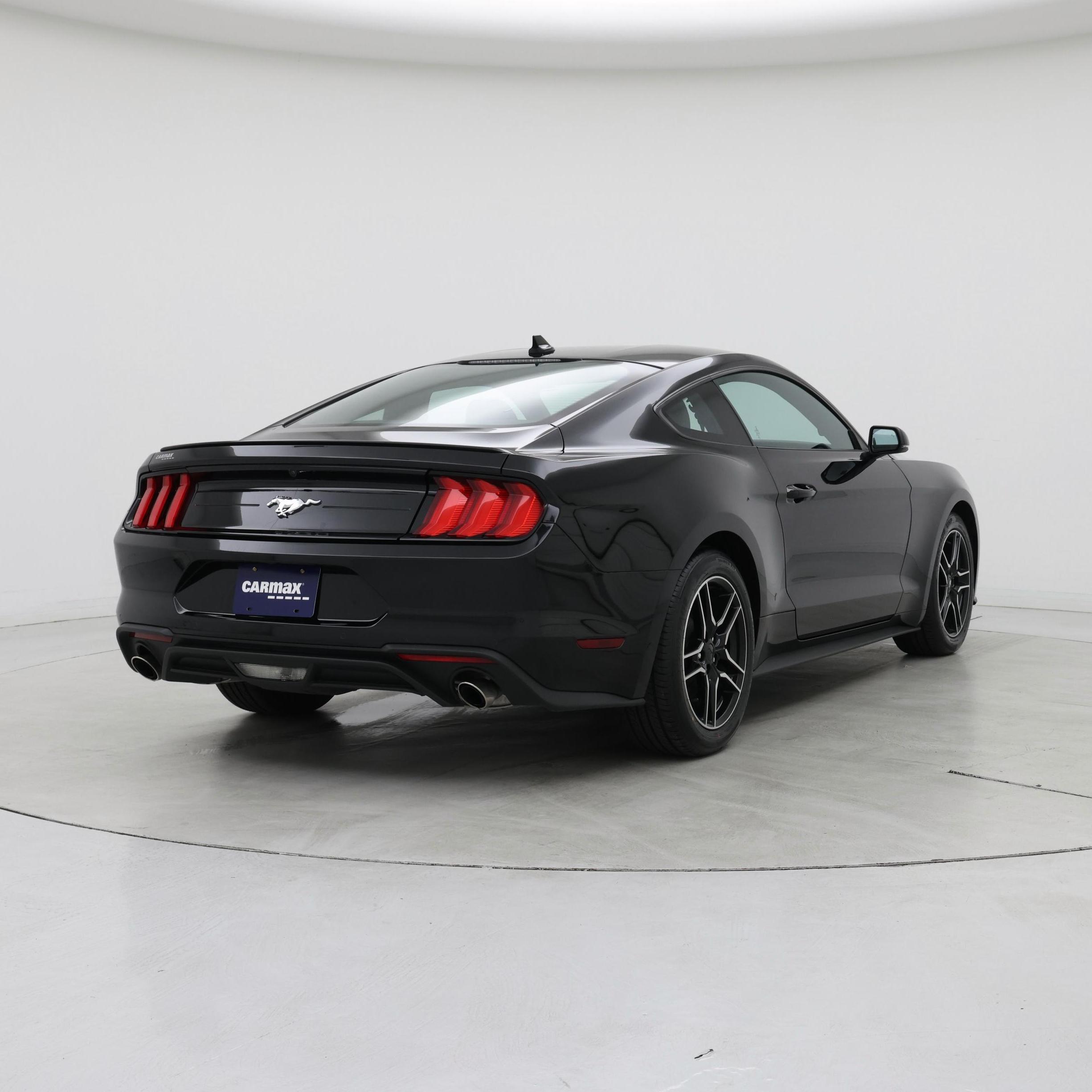Thumbnail: 2022 Ford Mustang - 8