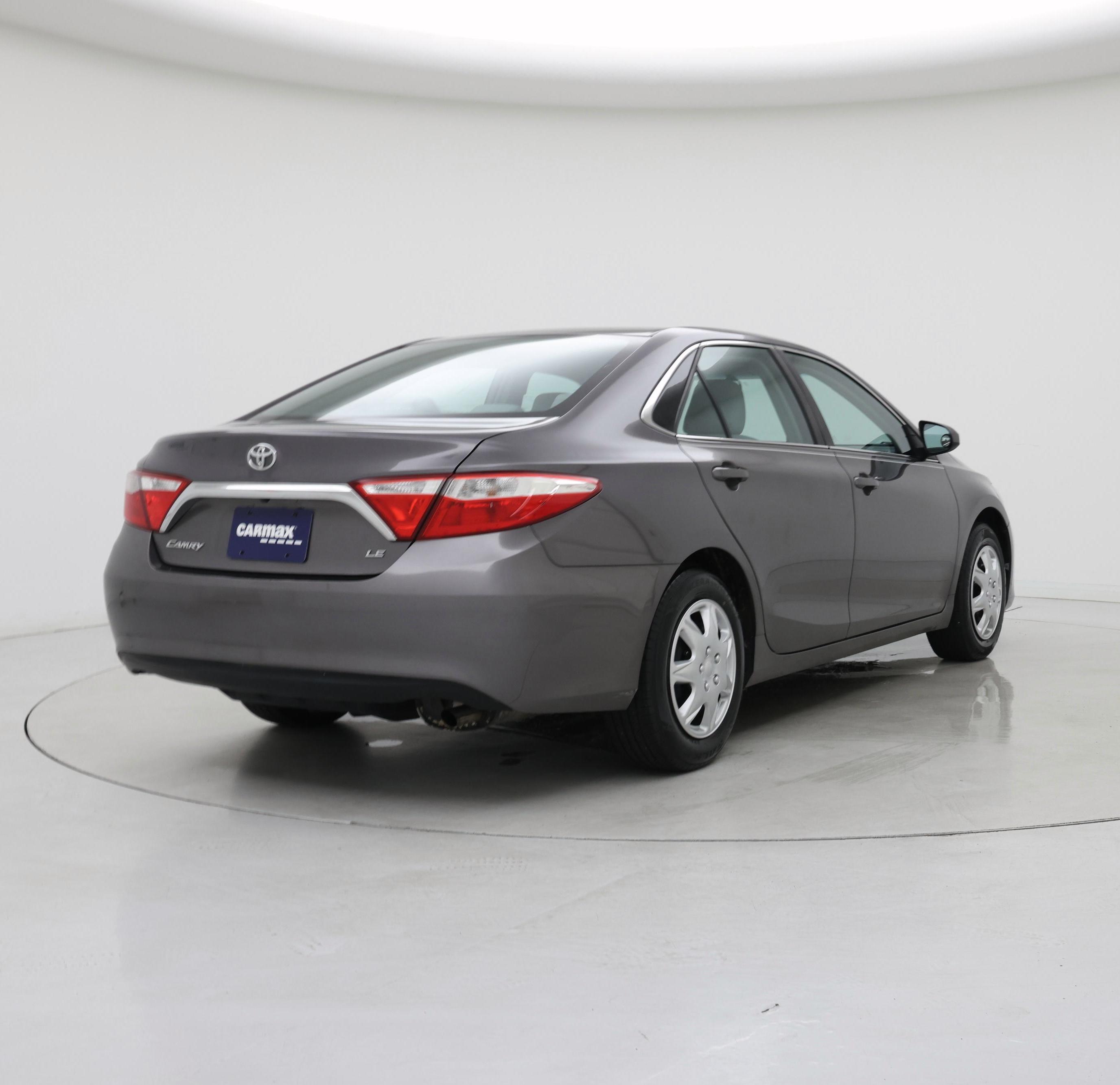Thumbnail: 2016 Toyota Camry - 8
