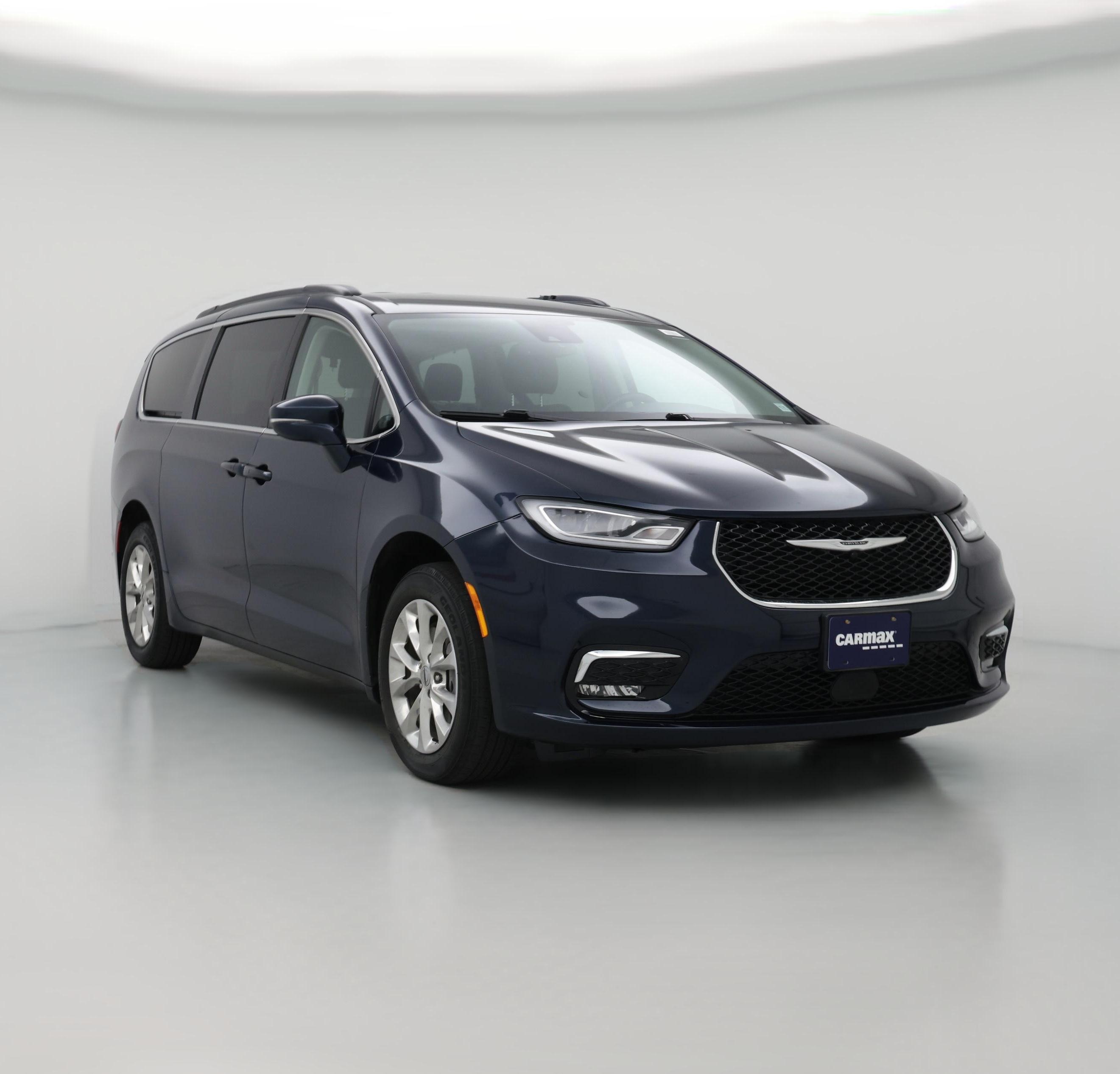 Thumbnail: 2022 Chrysler Pacifica - 1