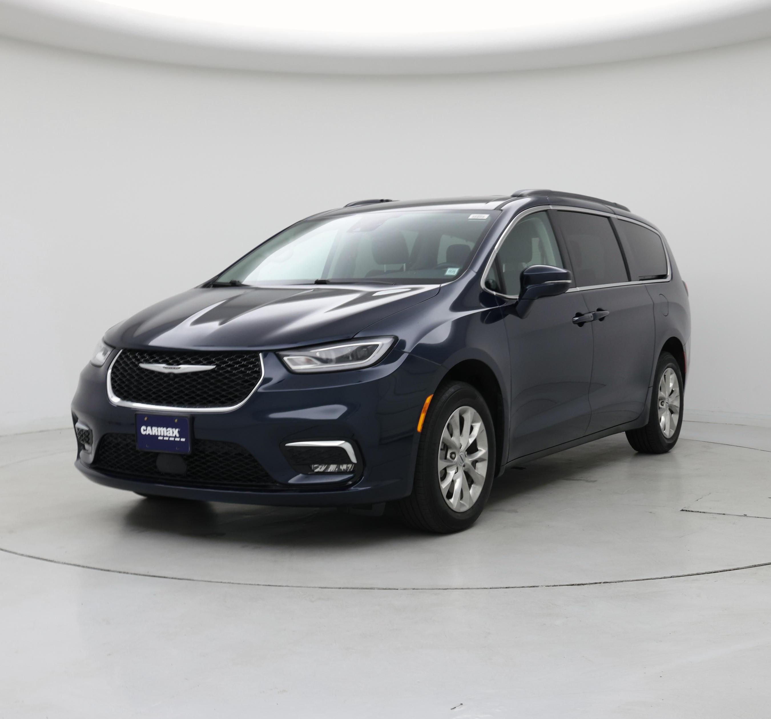 Thumbnail: 2022 Chrysler Pacifica - 4