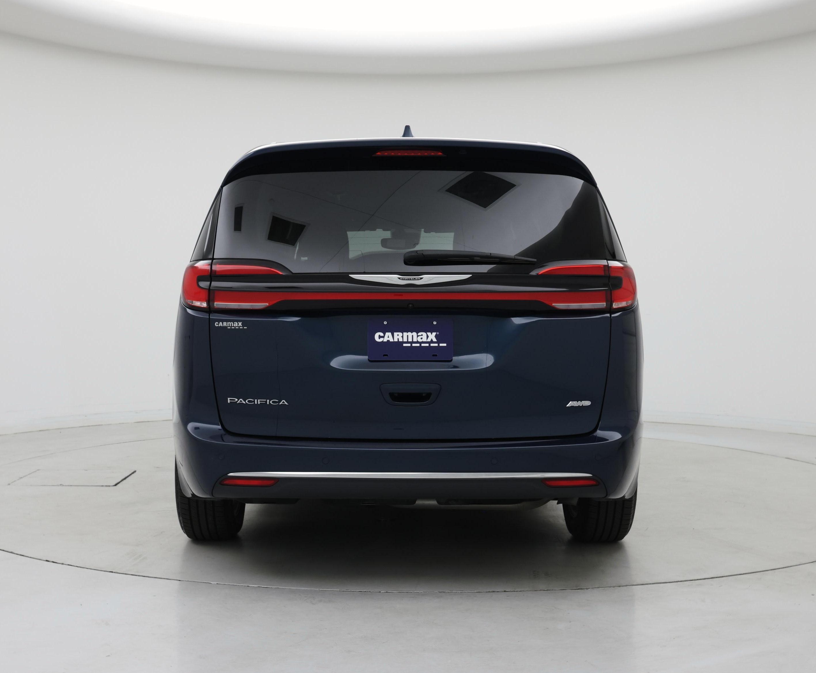 Thumbnail: 2022 Chrysler Pacifica - 6