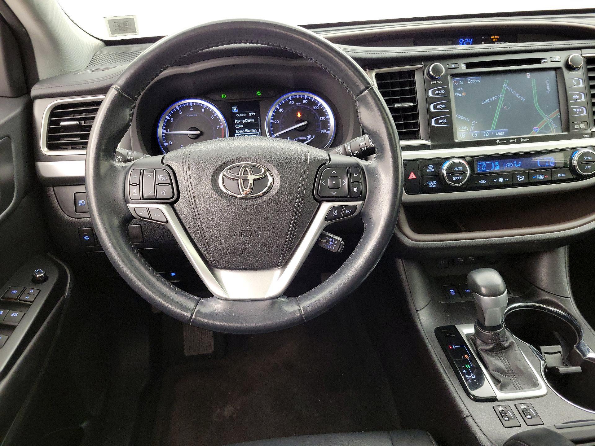Thumbnail: 2018 Toyota Highlander - 10