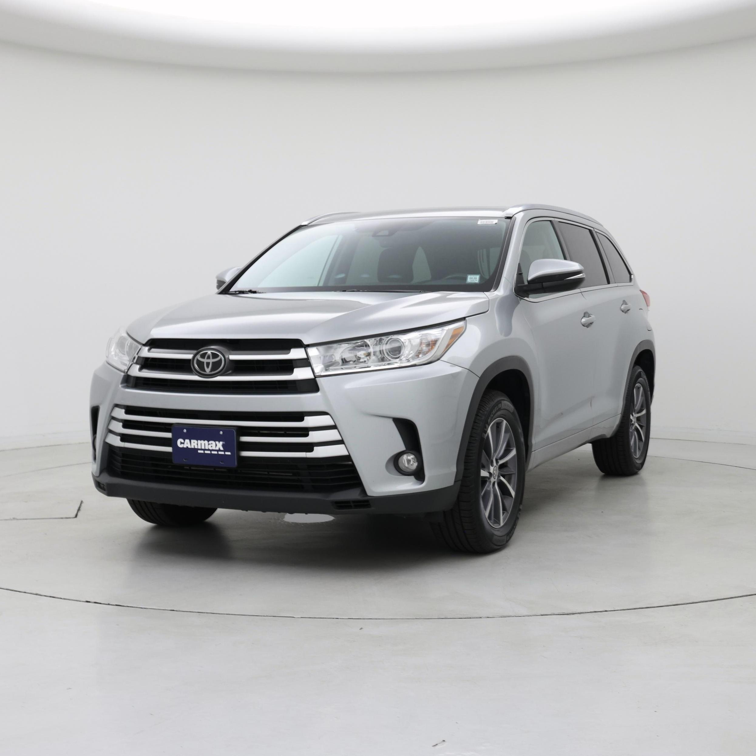 Thumbnail: 2018 Toyota Highlander - 4