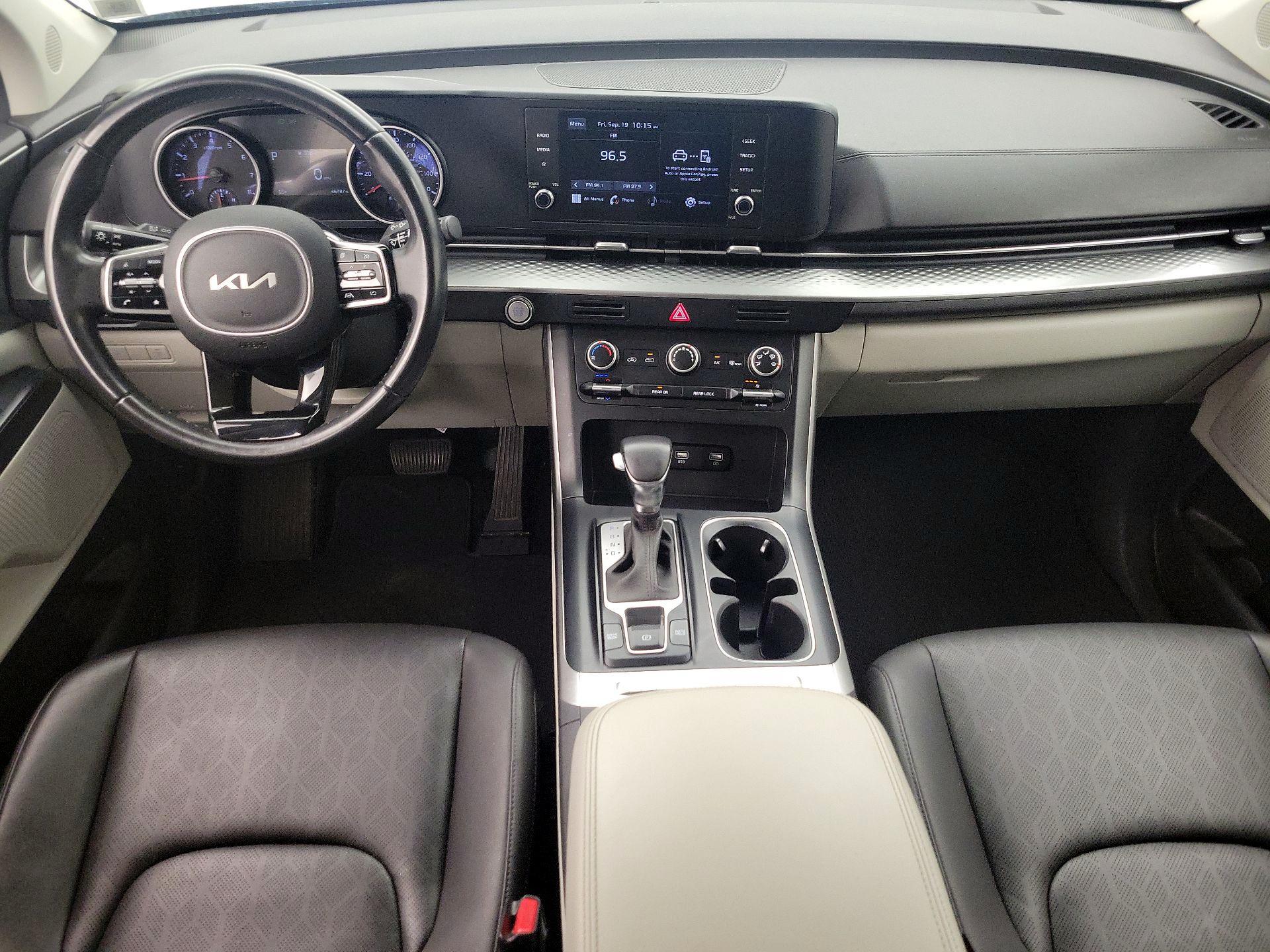 Thumbnail: 2022 Kia Carnival - 9