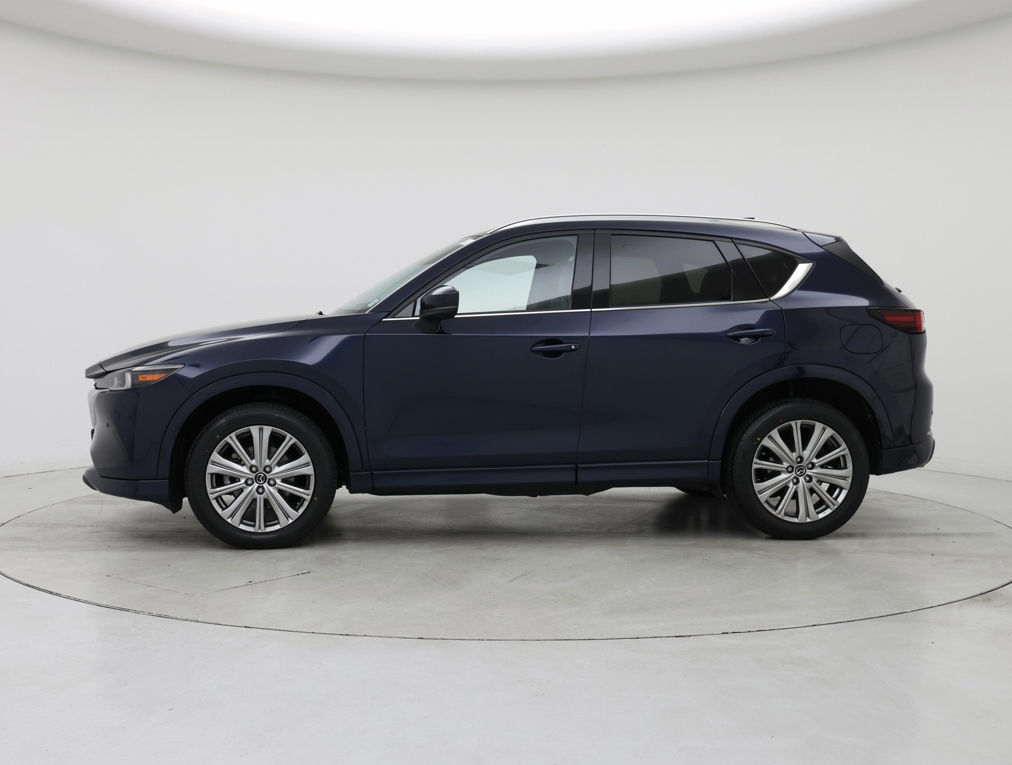 Thumbnail: 2022 Mazda CX-5 - 3