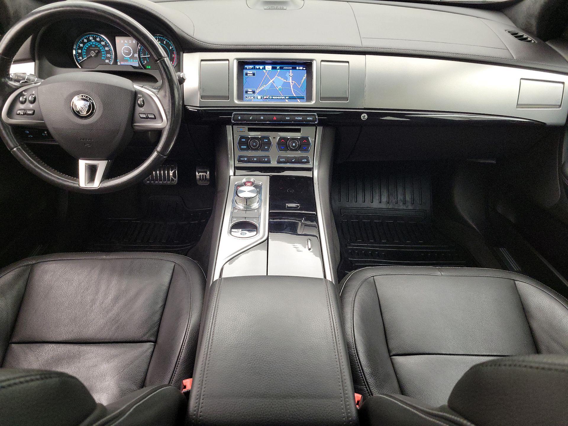 Thumbnail: 2015 Jaguar XF - 9
