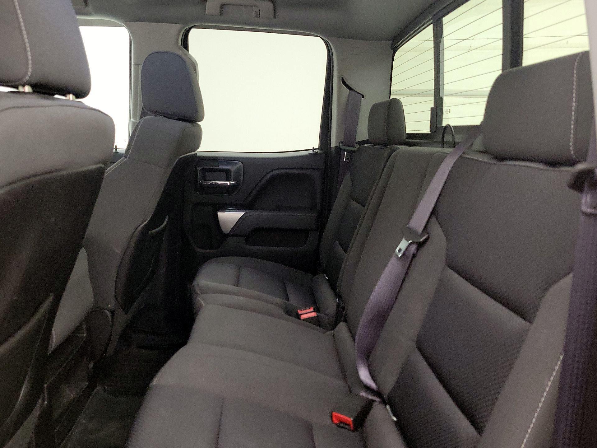 Thumbnail: 2015 Chevrolet Silverado 1500 - 19