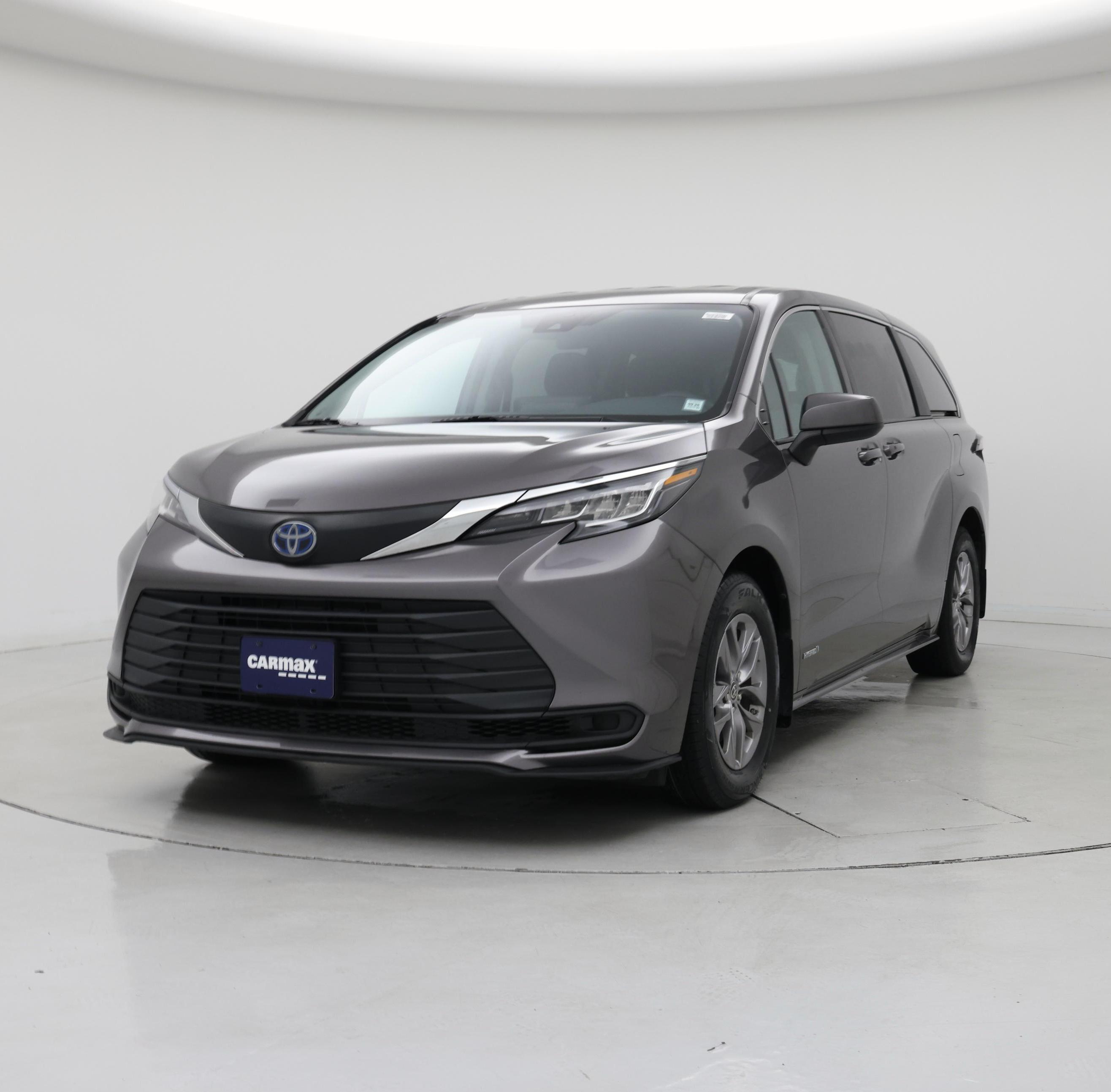 Thumbnail: 2021 Toyota Sienna - 4