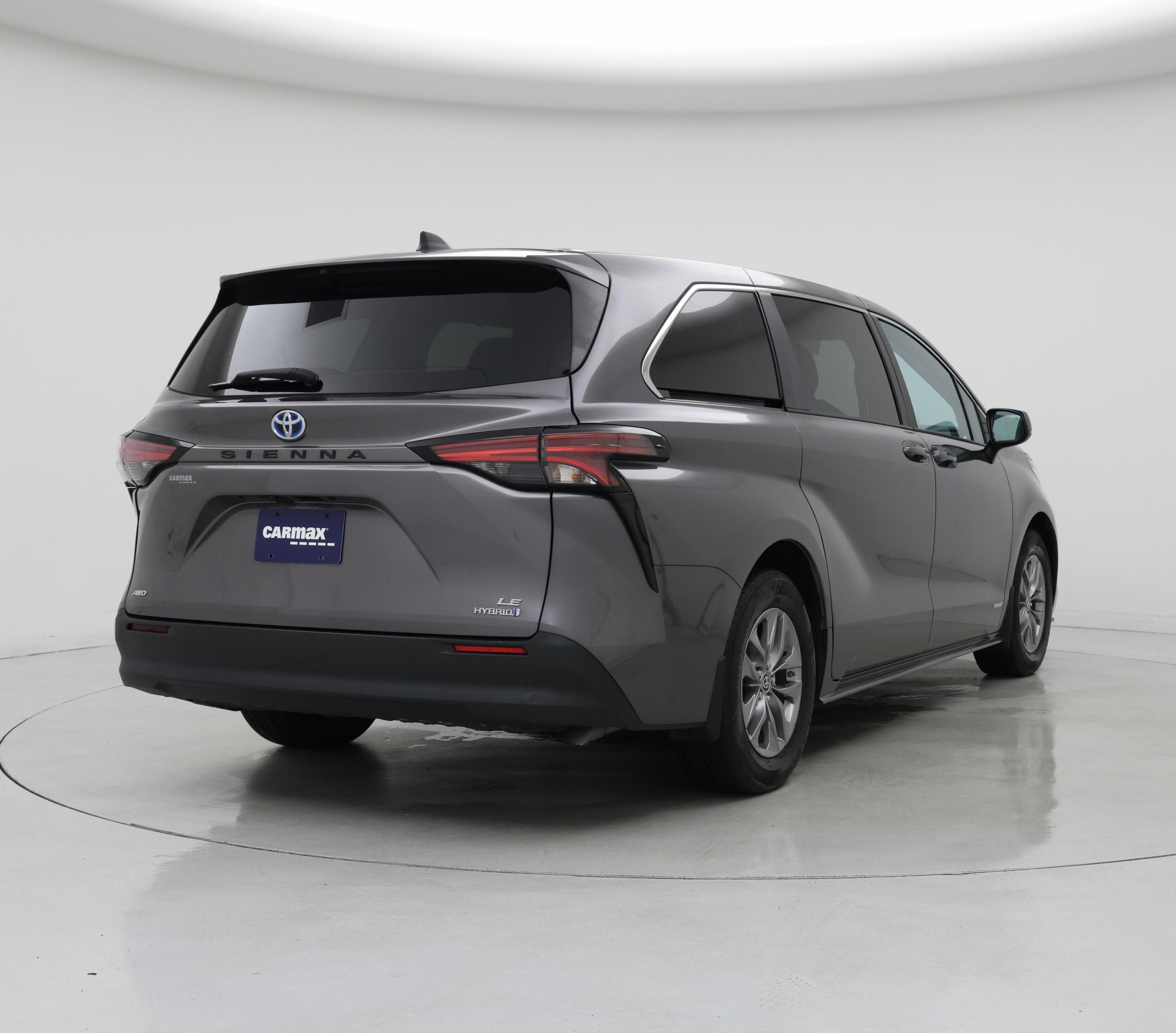 Thumbnail: 2021 Toyota Sienna - 8