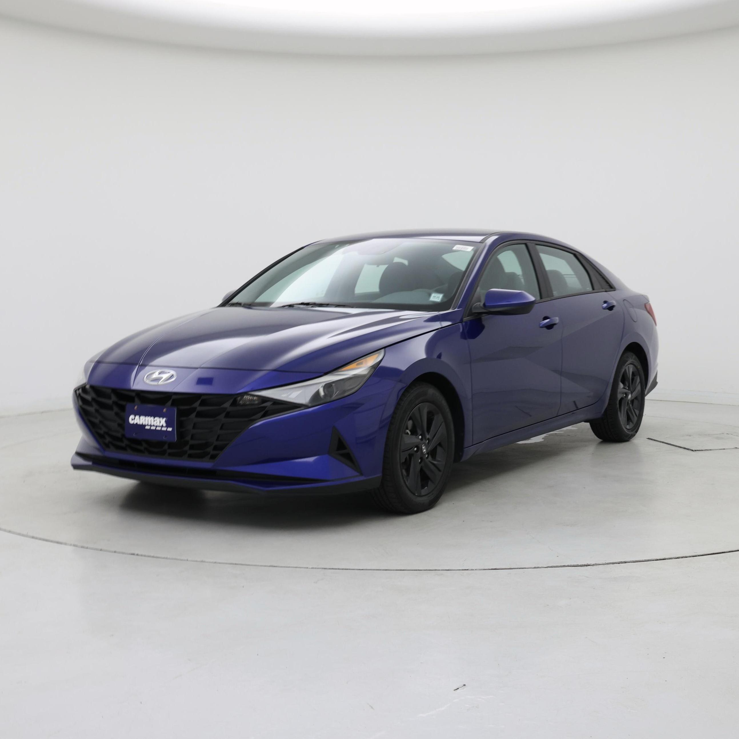 Thumbnail: 2023 Hyundai Elantra - 4