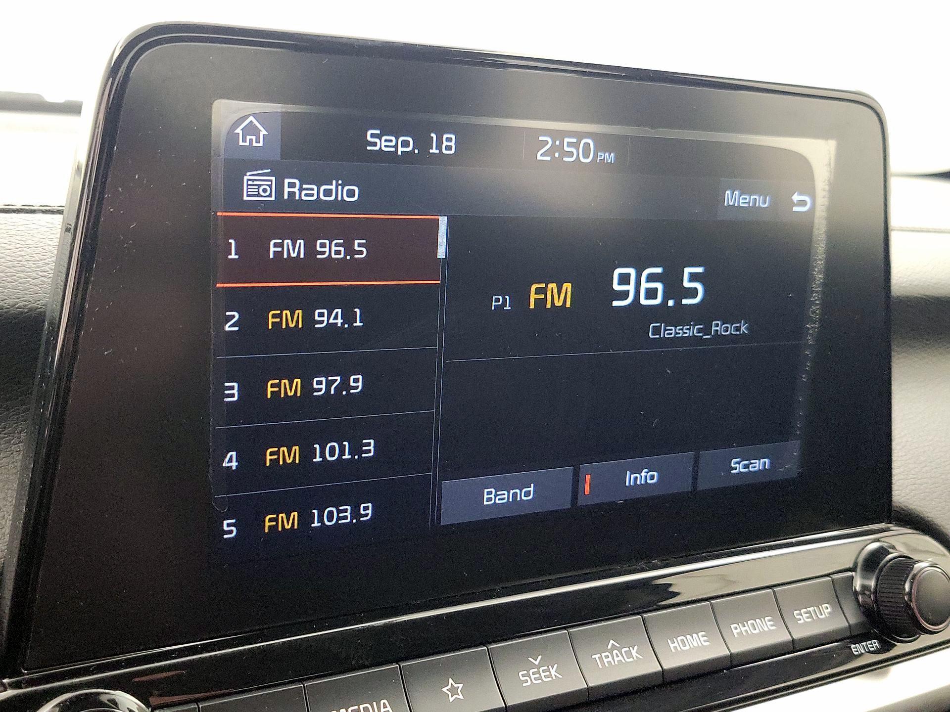 Thumbnail: 2020 Kia Forte - 15