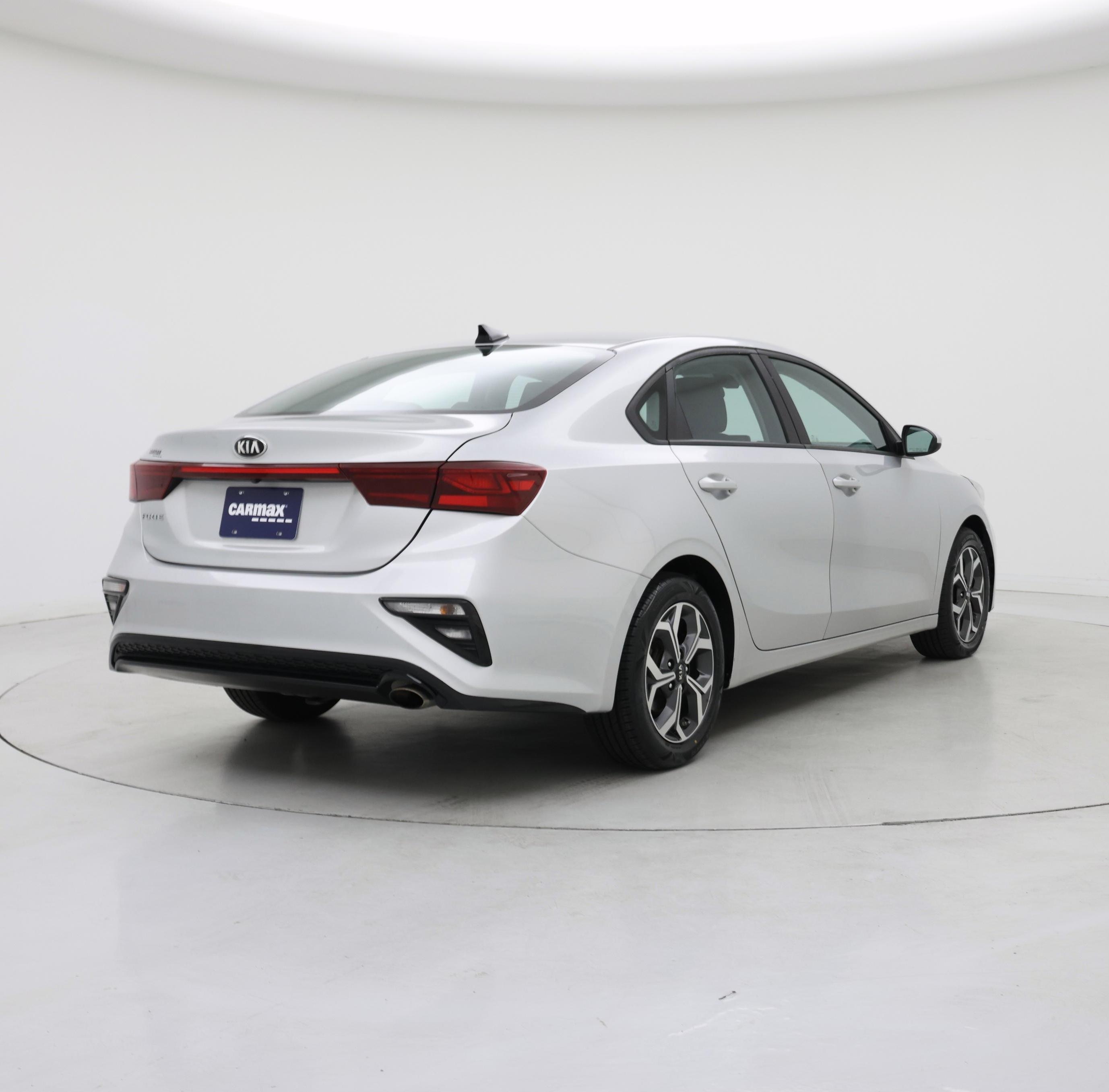Thumbnail: 2020 Kia Forte - 8