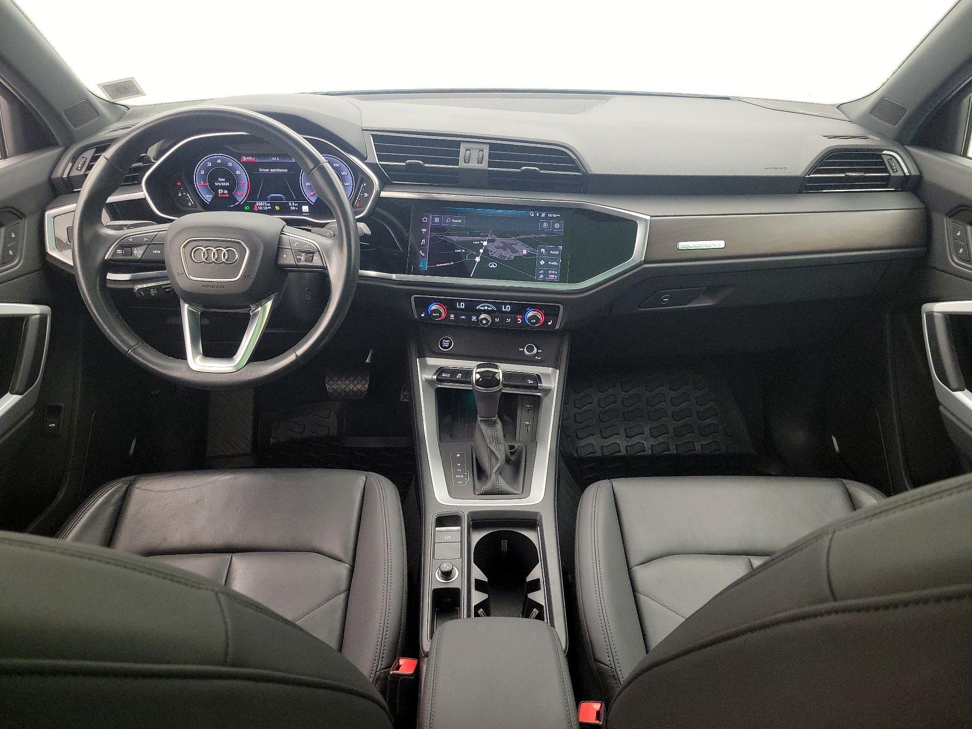 Thumbnail: 2021 Audi Q3 - 9