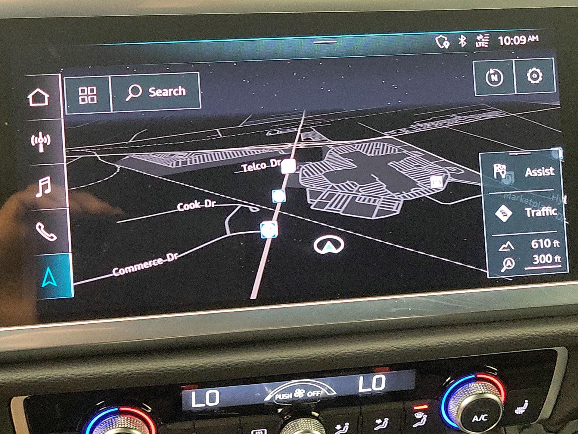 Thumbnail: 2021 Audi Q3 - 14