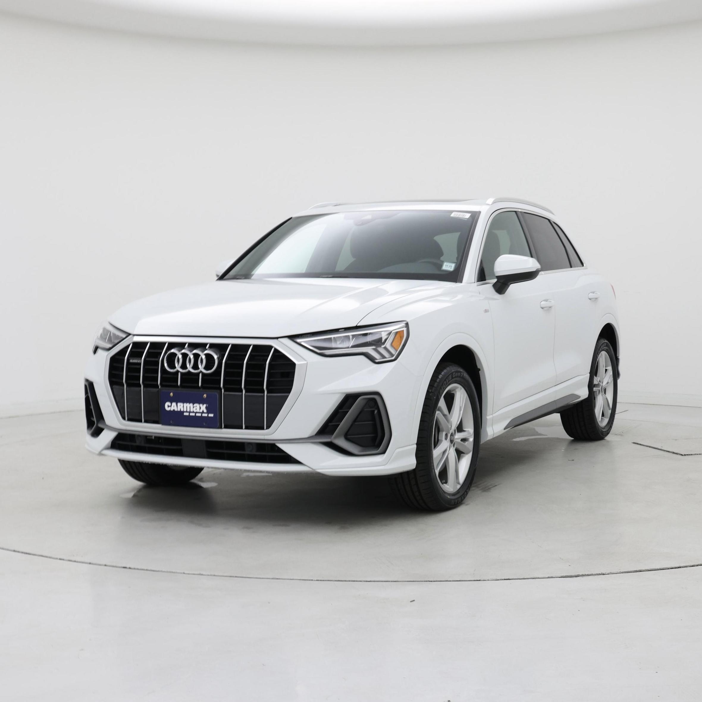 Thumbnail: 2021 Audi Q3 - 4