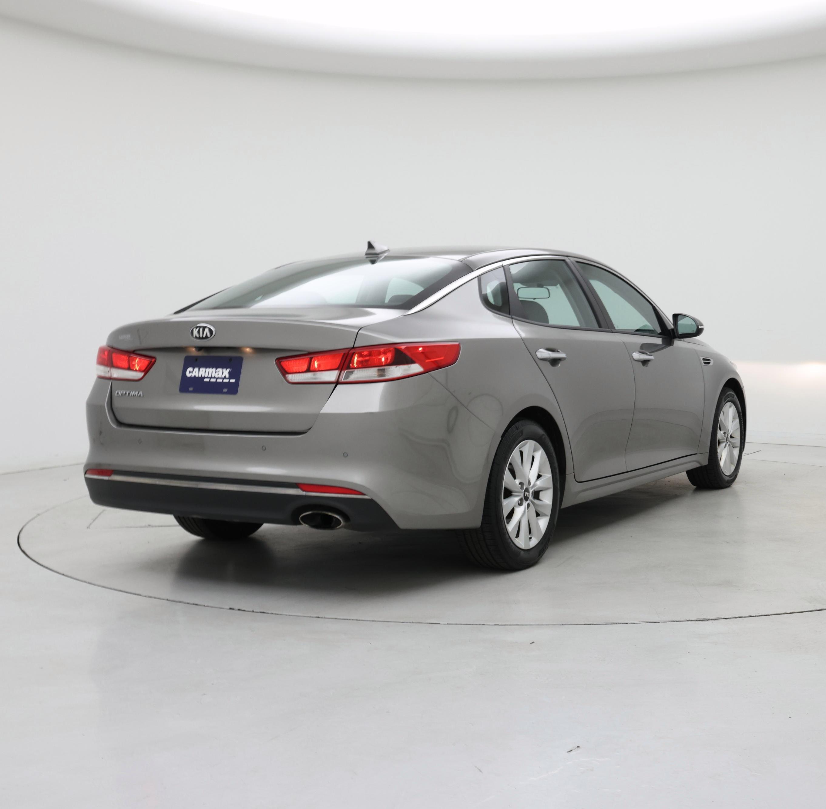 Thumbnail: 2018 Kia Optima - 8