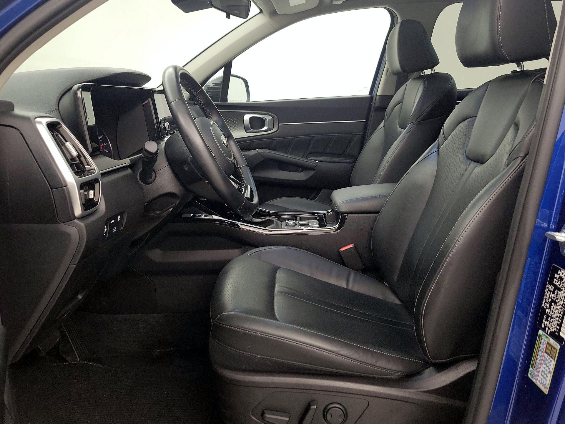 Thumbnail: 2021 Kia Sorento - 11