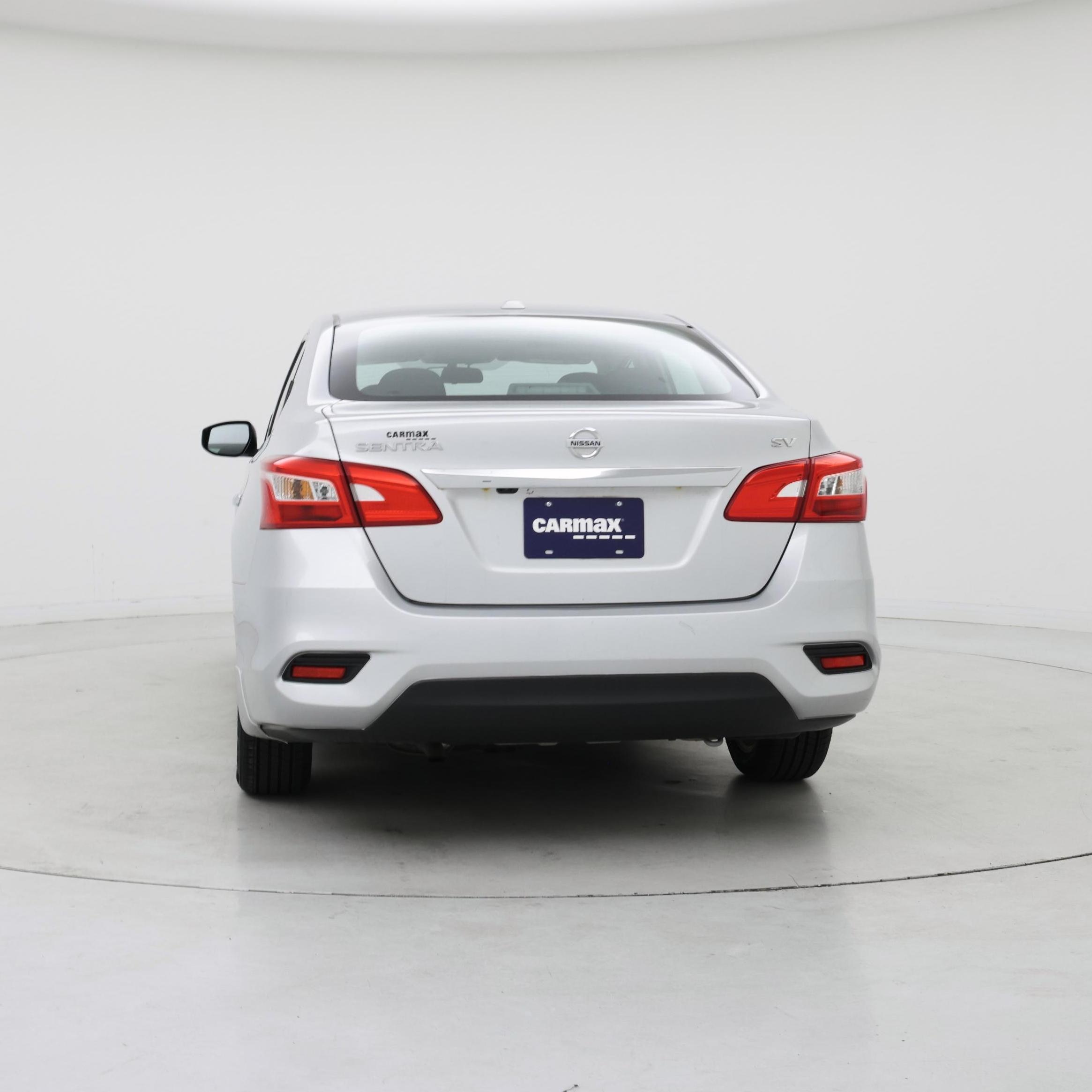 Thumbnail: 2017 Nissan Sentra - 6