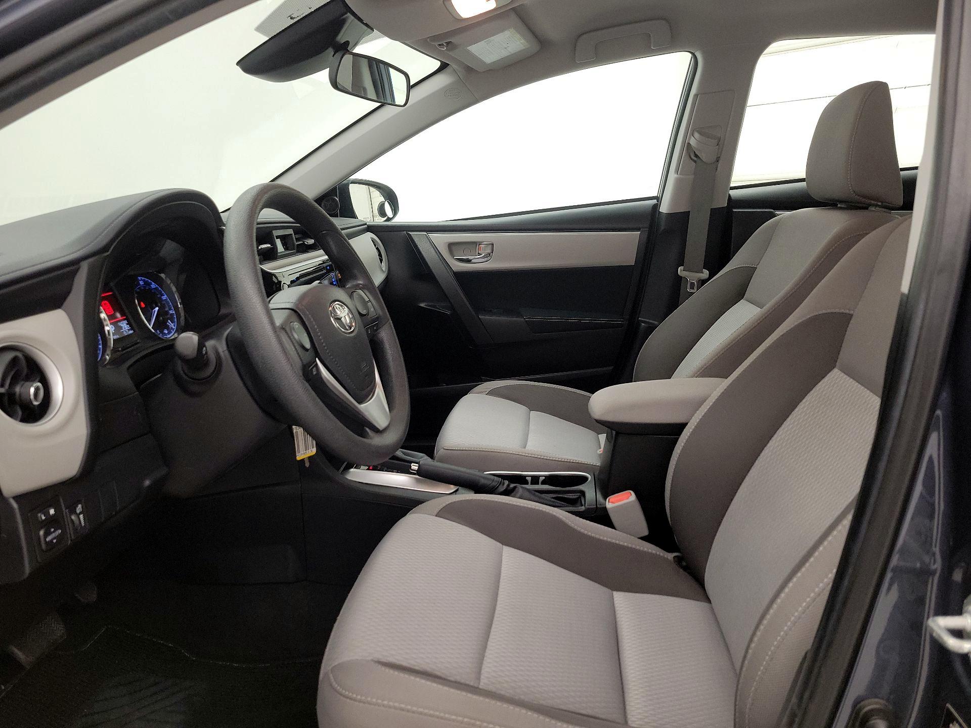 Thumbnail: 2018 Toyota Corolla - 11