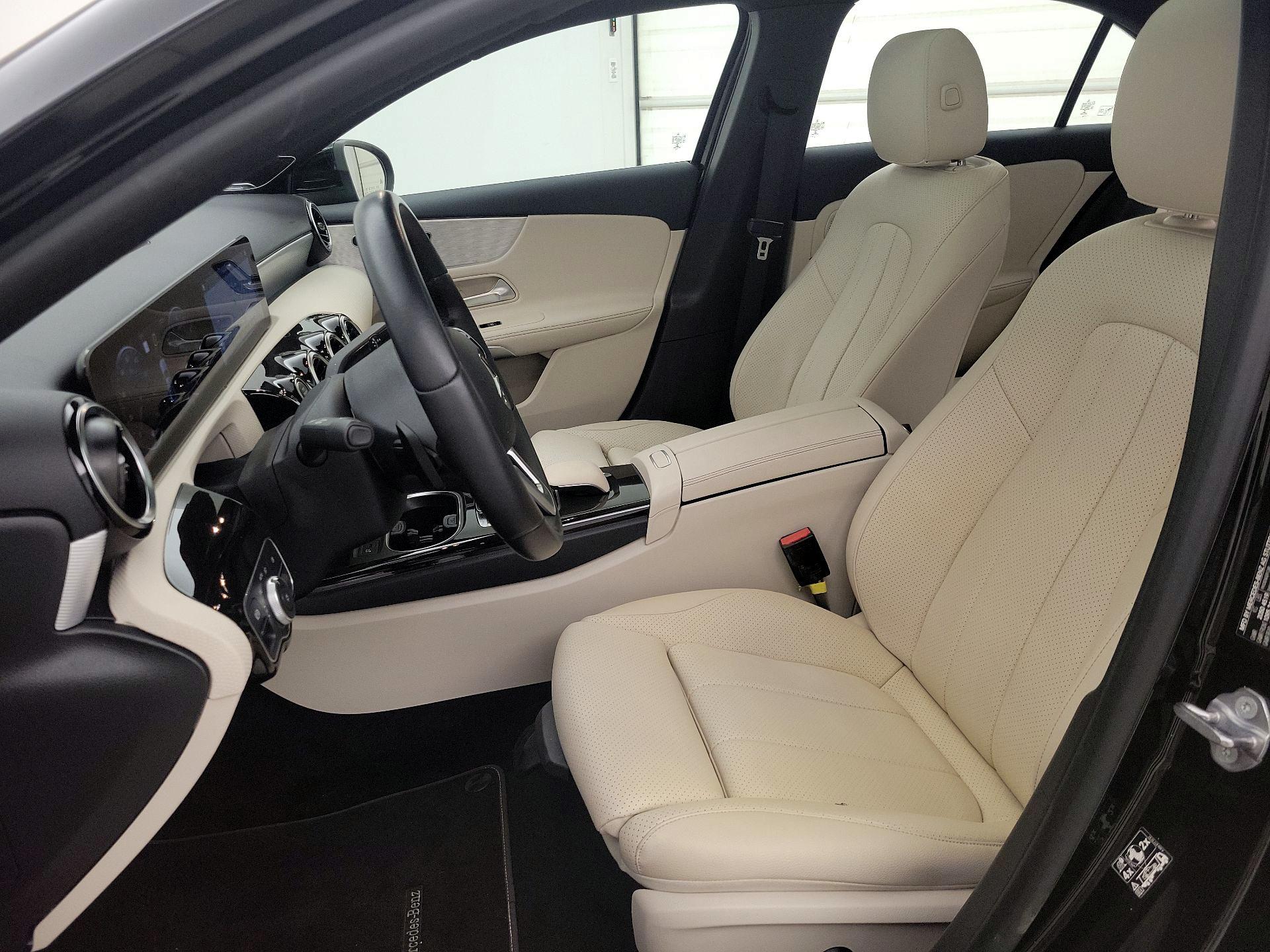 Thumbnail: 2020 Mercedes-Benz A-Class - 11