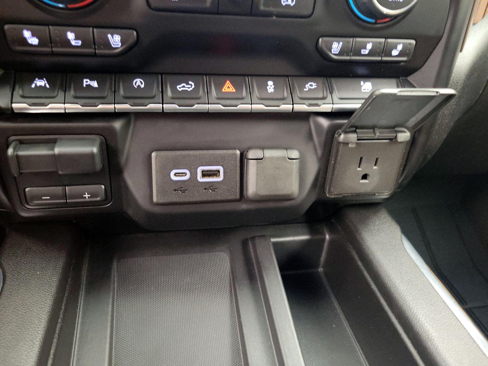 Thumbnail: 2019 Chevrolet Silverado 1500 - 19