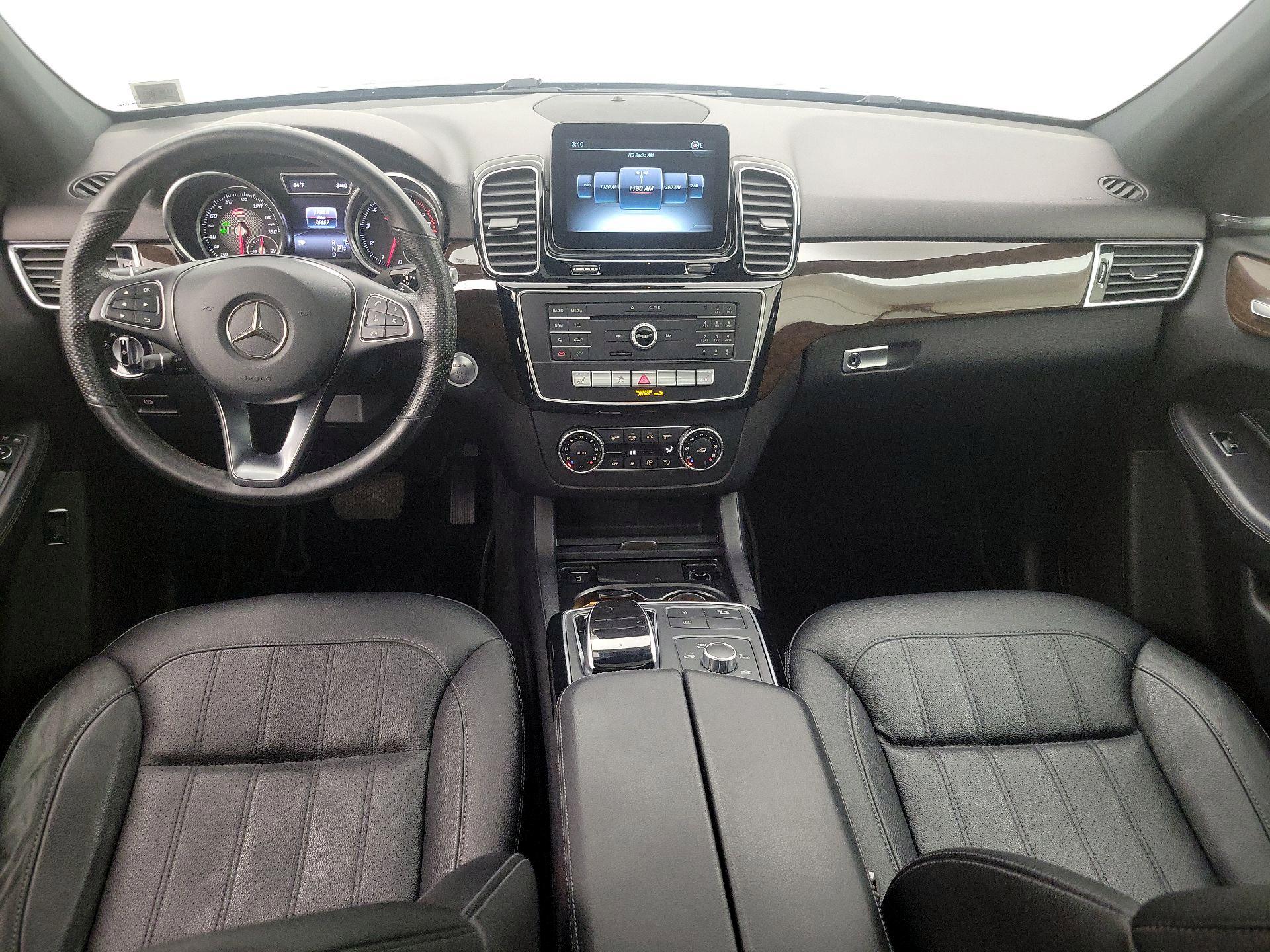 Thumbnail: 2017 Mercedes-Benz GLE - 9