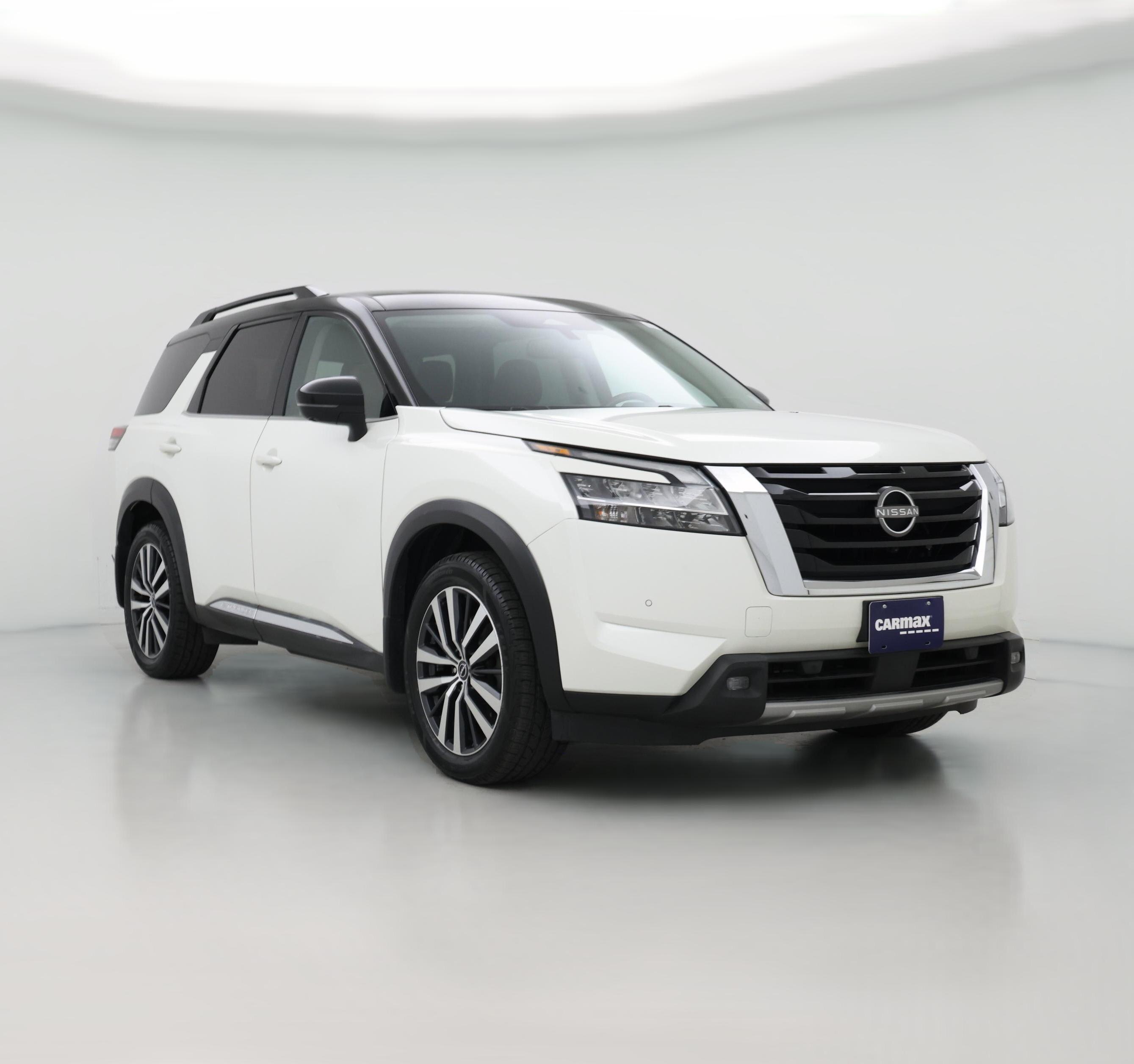 Thumbnail: 2022 Nissan Pathfinder - 1