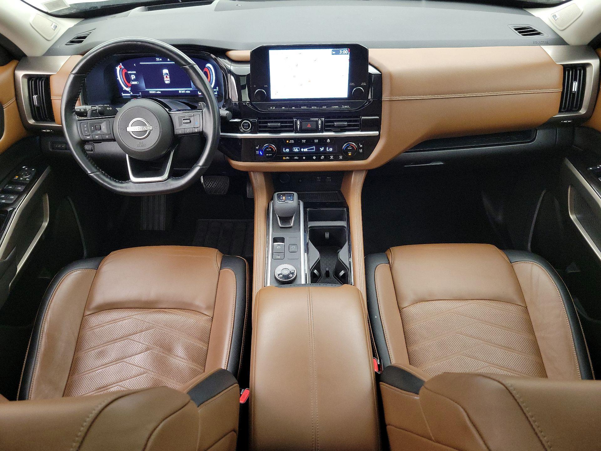 Thumbnail: 2022 Nissan Pathfinder - 9